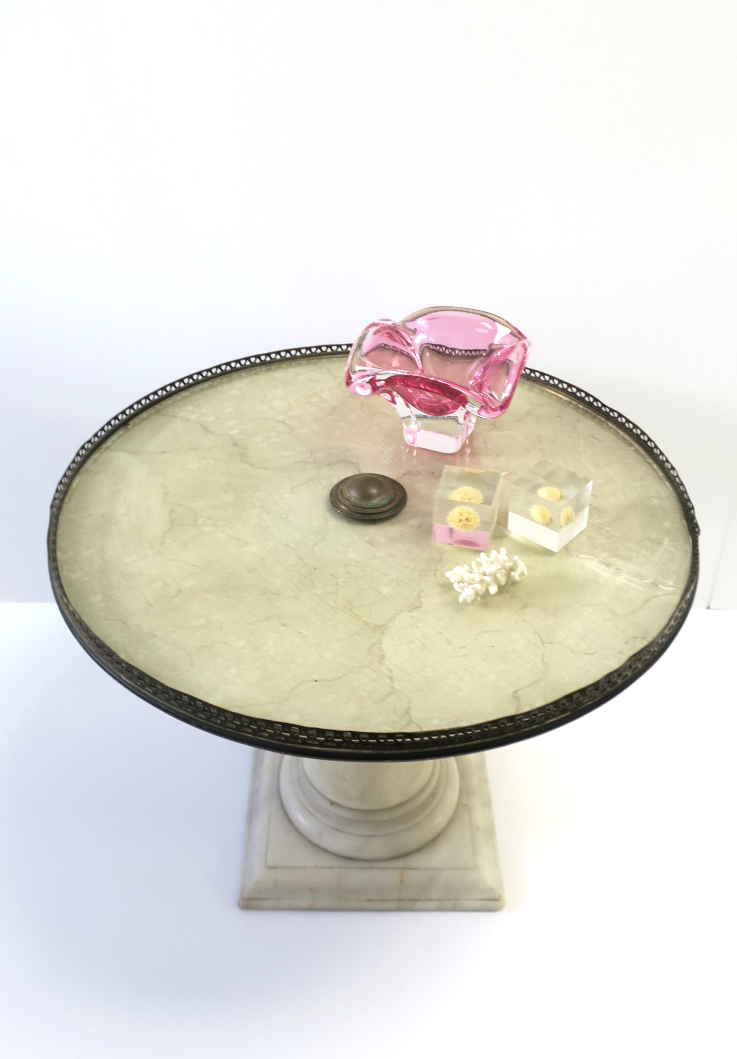 Italian Murano Pink Art Glass Bowl or Ashtray For Sale 2