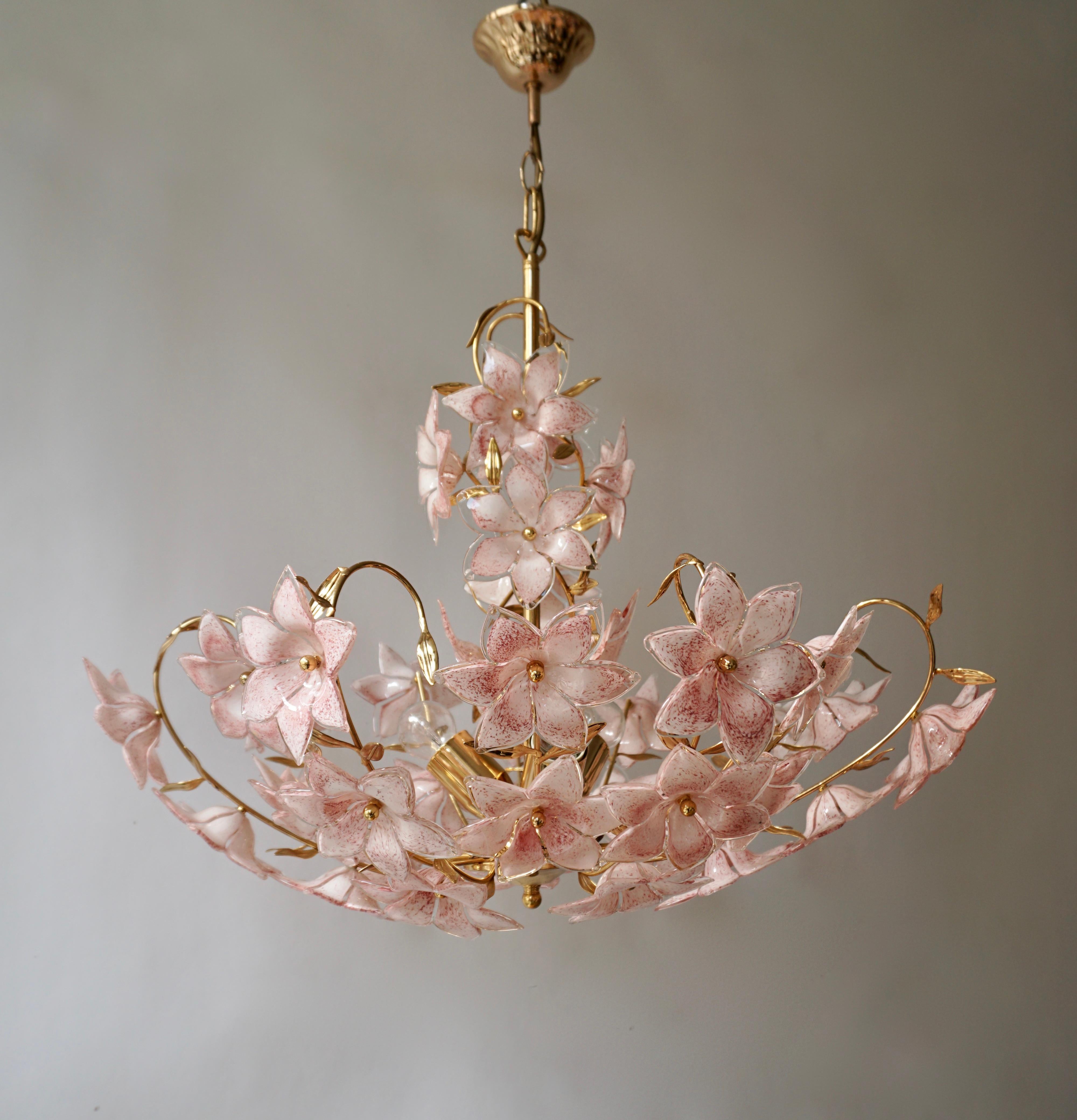 Hollywood Regency Gold Pink Round Chandelier Murano Franco Luce Design 1970s Italian Flowers