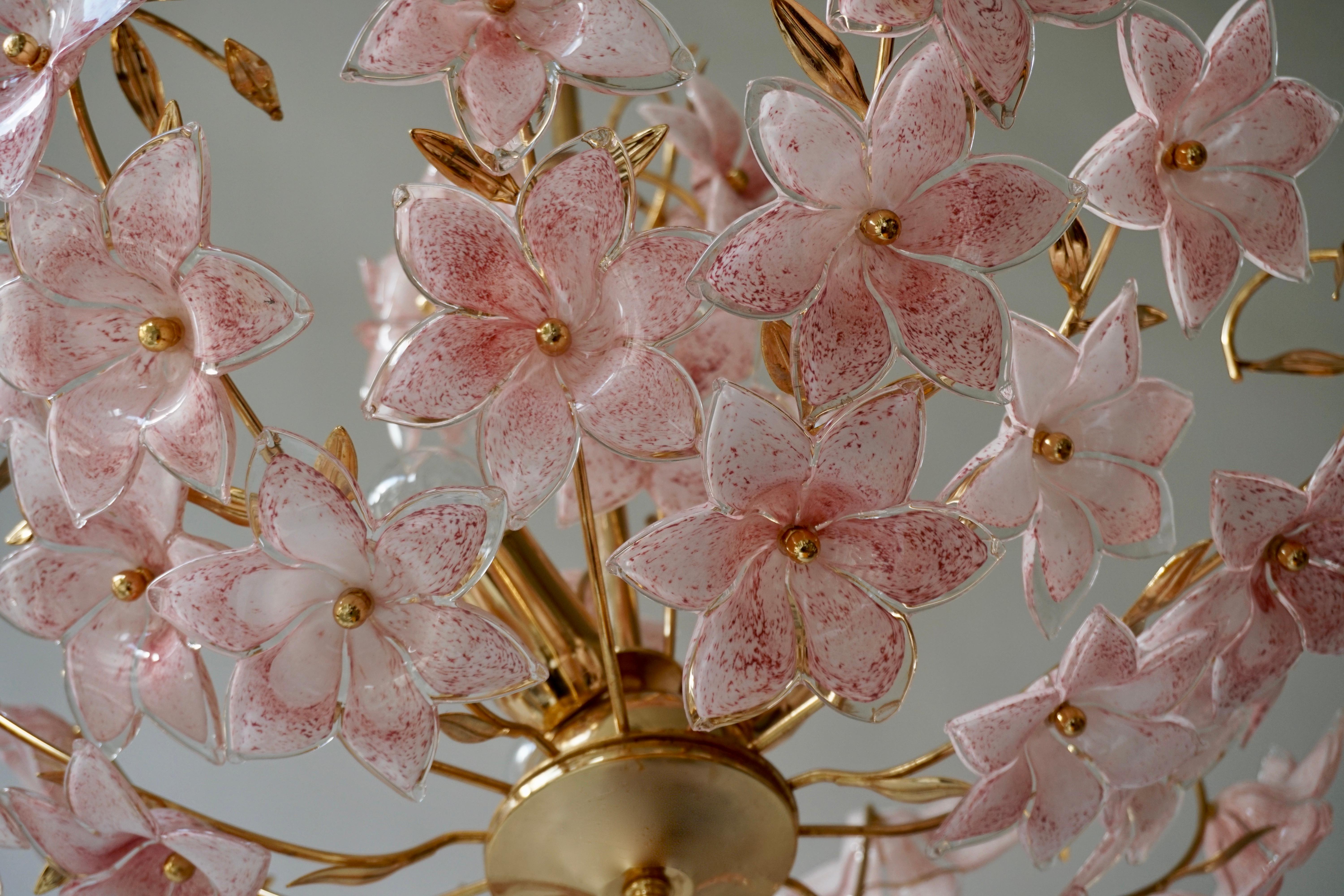 Brass Gold Pink Round Chandelier Murano Franco Luce Design 1970s Italian Flowers