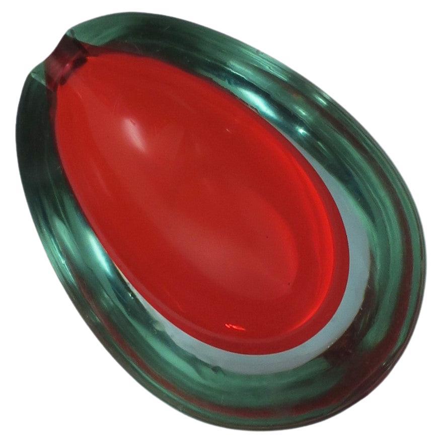 Italian Murano Red Art Glass Bowl or Ashtray In Good Condition For Sale In New York, NY