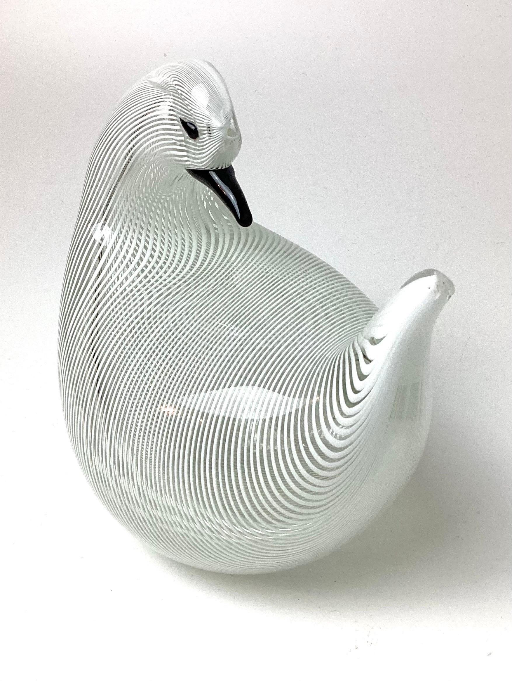 Italian Murano Ribbon Glass Sculpture of Bird Signed Numbered & Dated 1982 In Excellent Condition For Sale In Lambertville, NJ