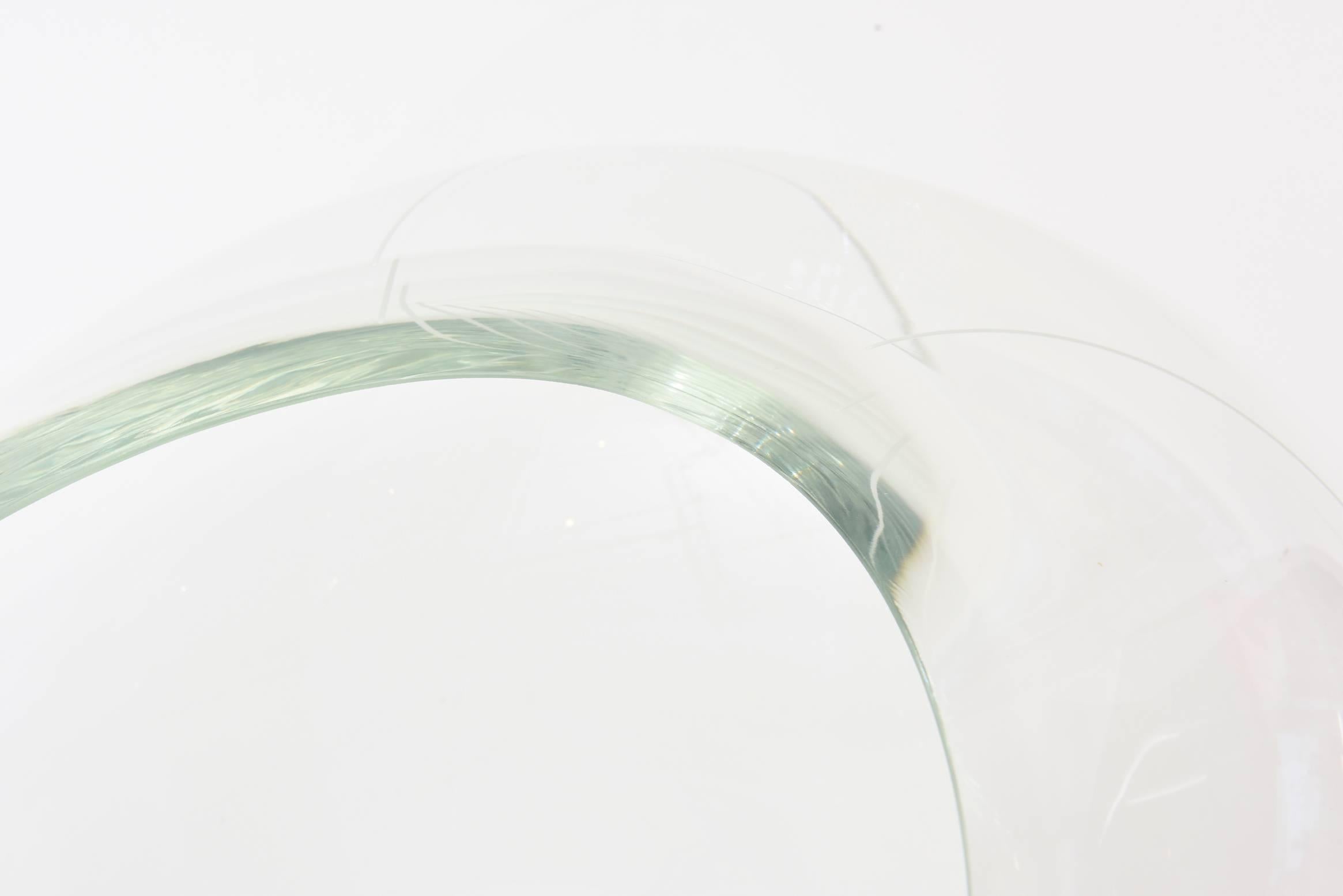 Skulpturale asymmetrische Schale, Vase oder Vase oder Tafelaufsatz aus Murano Seguso-Glas (Geblasenes Glas)