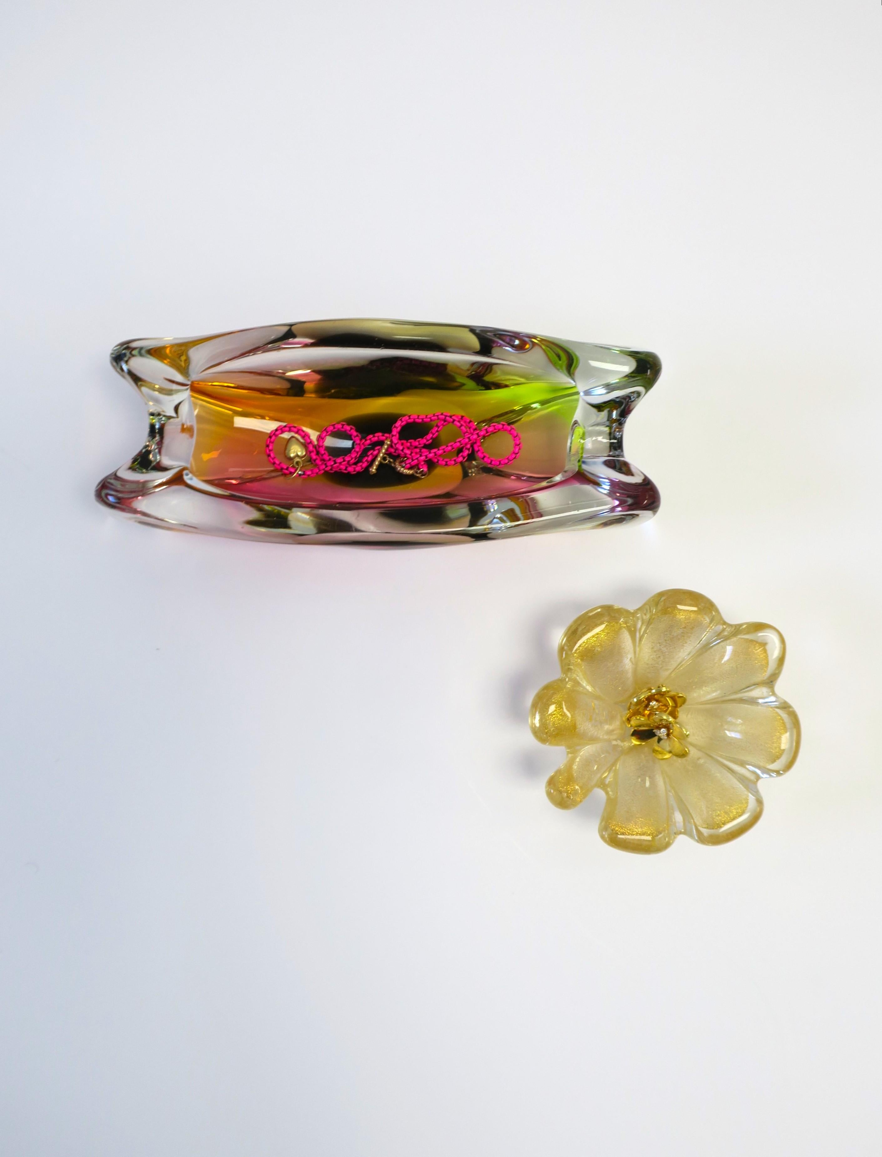 Plato Joyero Italiano de Murano en Vidrio Artístico Dorado en Excelente estado para la venta en New York, NY