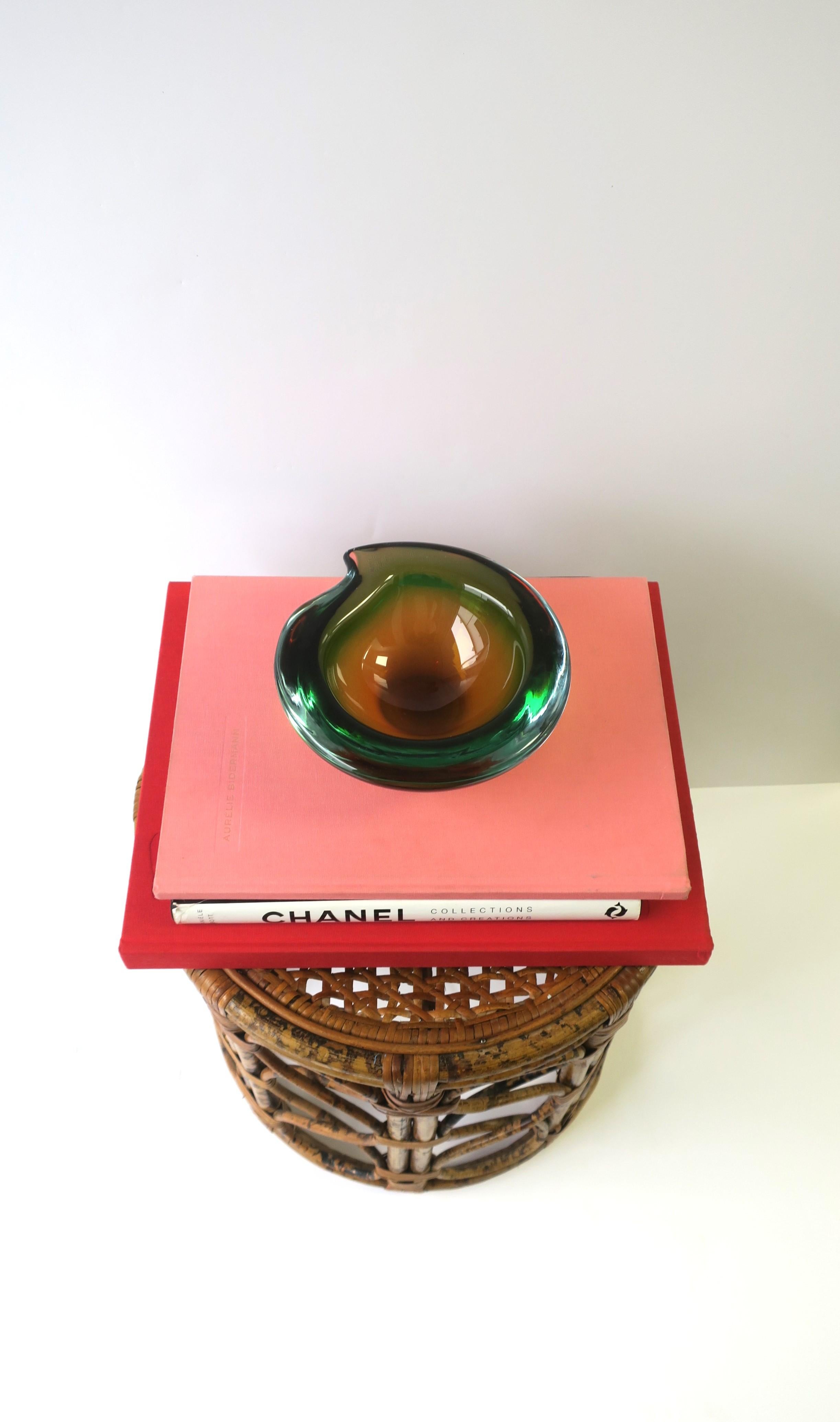 Italian Murano Sommerso Bowl Green Yellow Blue Art Glass In Good Condition For Sale In New York, NY