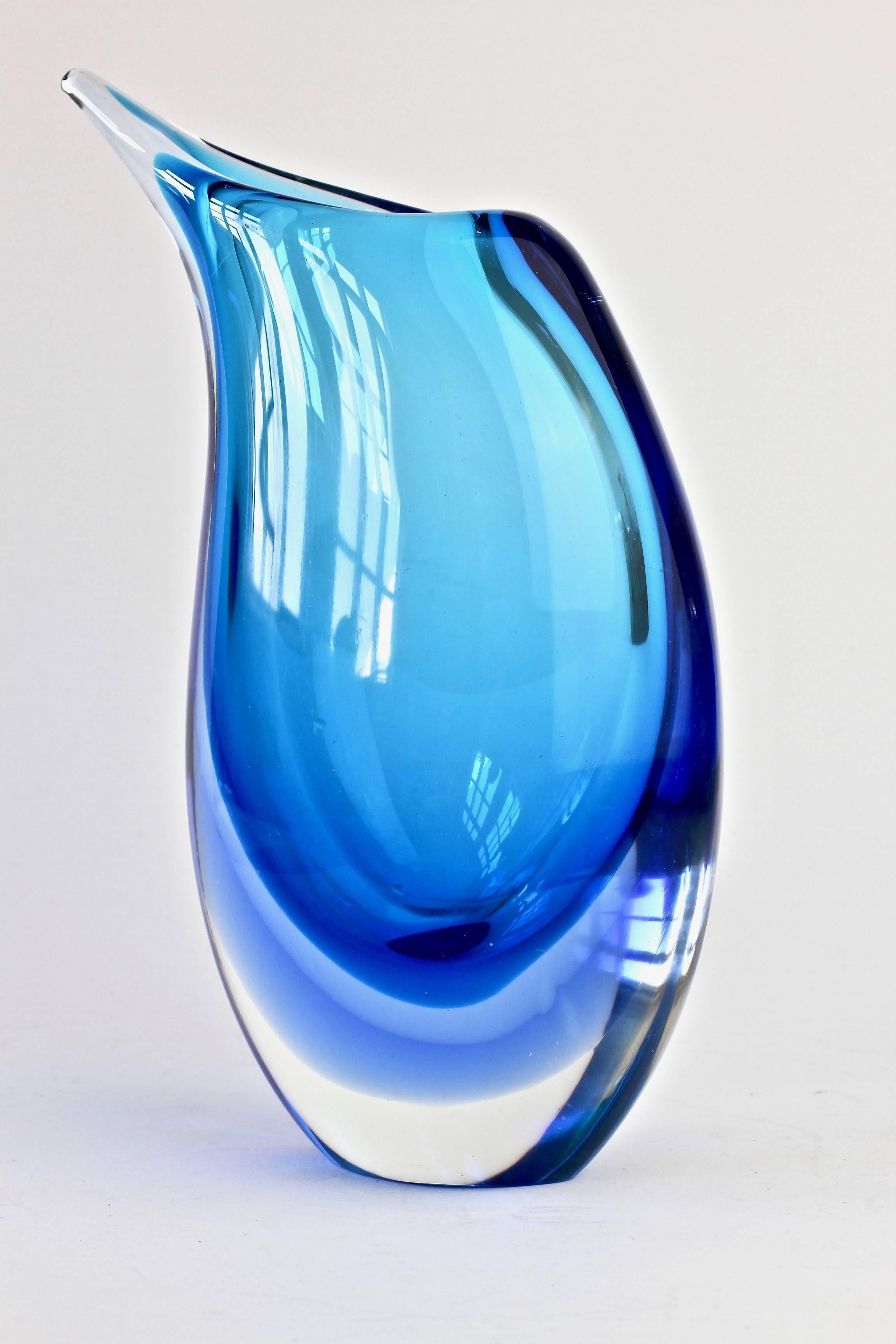 Italian Murano 'Sommerso' Glass Vase Attributed to Flavio Poli for Seguso 1960s In Good Condition In Landau an der Isar, Bayern