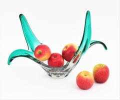 Italian Murano Sommerso Green Clear Art Glass Centerpiece Vase