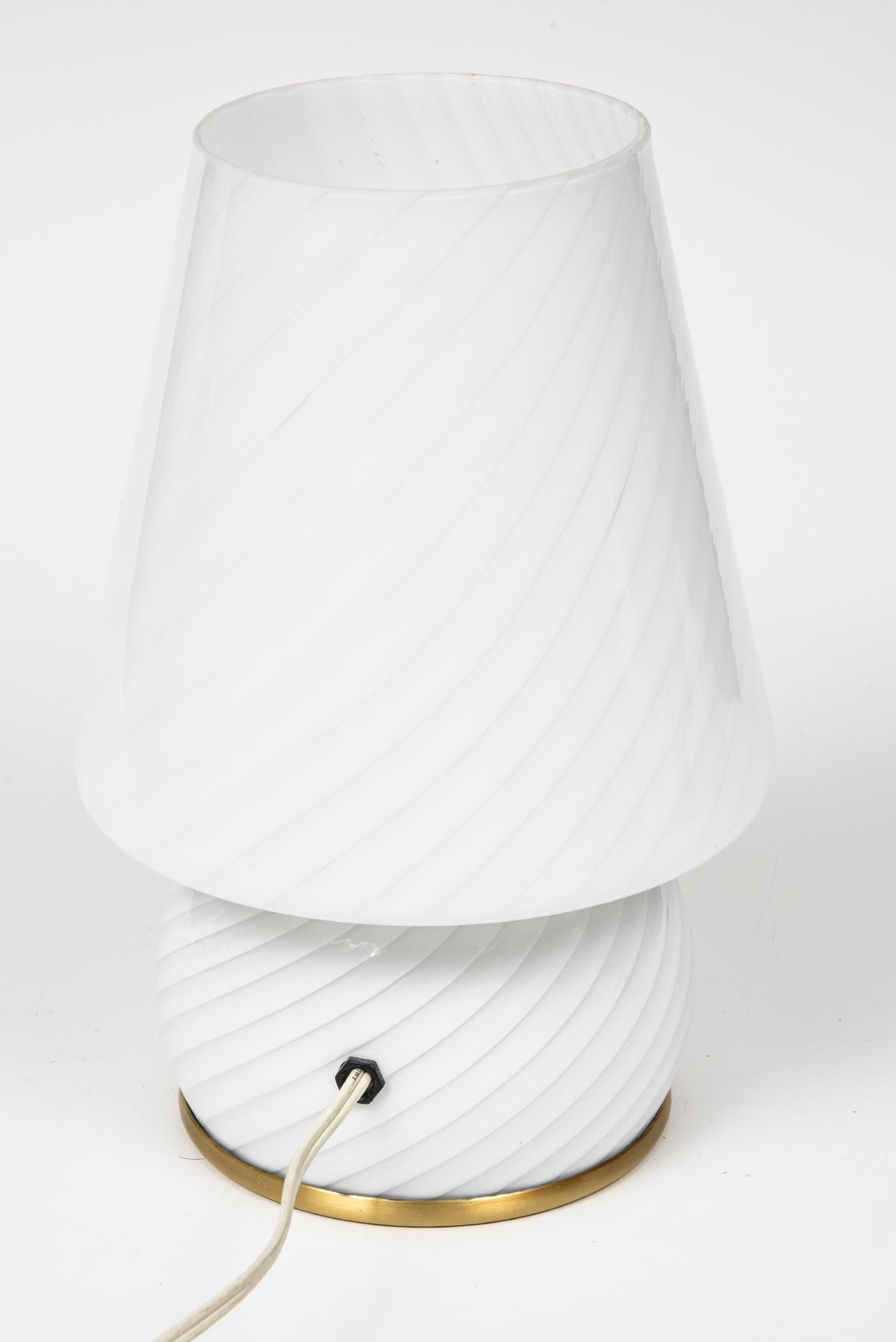 Italian Murano Spiral Mushroom White Art Glass Lamp 3