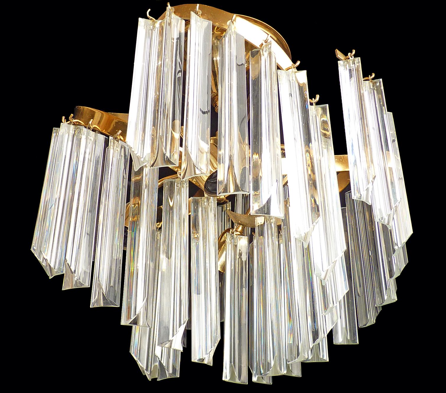 Mid-Century Modern Italian Murano Spiral Venini Camer Triedi Clear Crystal Prism Gilt Chandelier