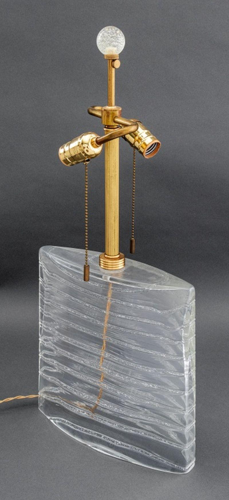 Lampe côtelée italienne en verre de Murano Bon état - En vente à Astoria, NY