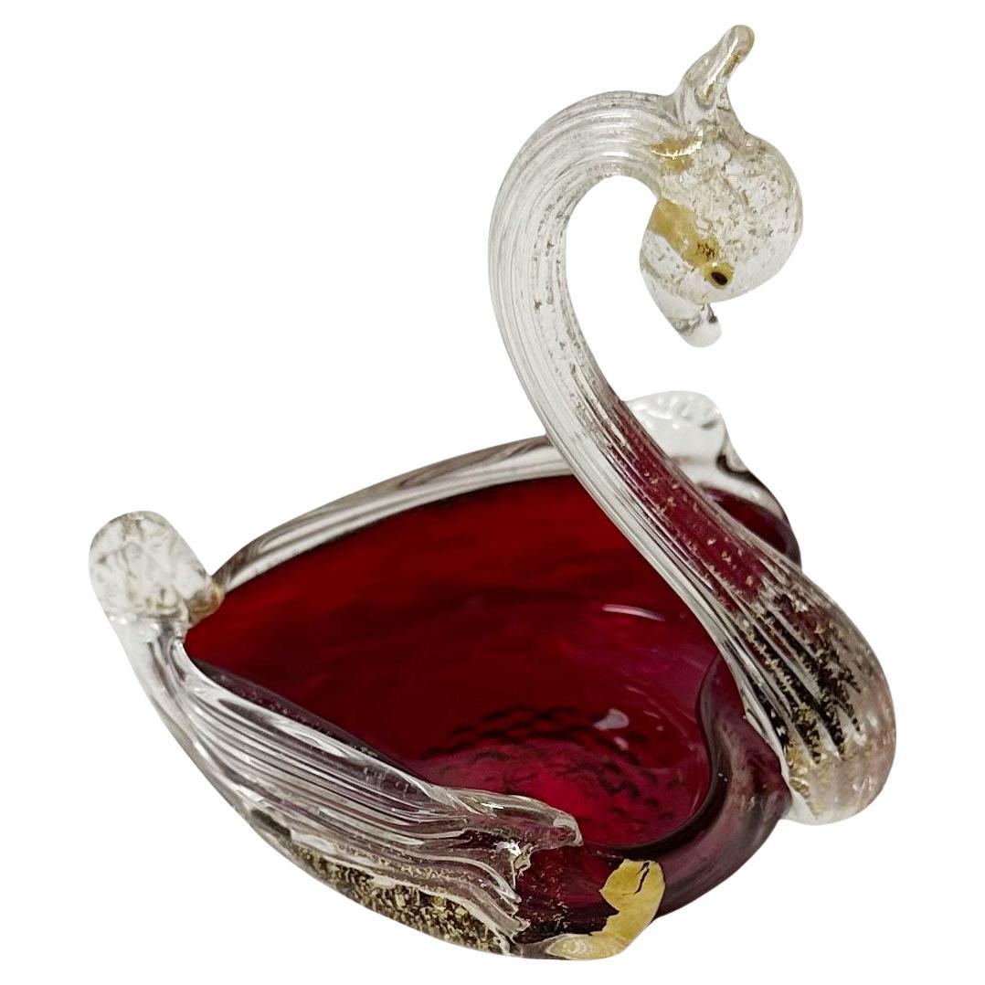 Plat italien en forme de Swan de Murano en vente