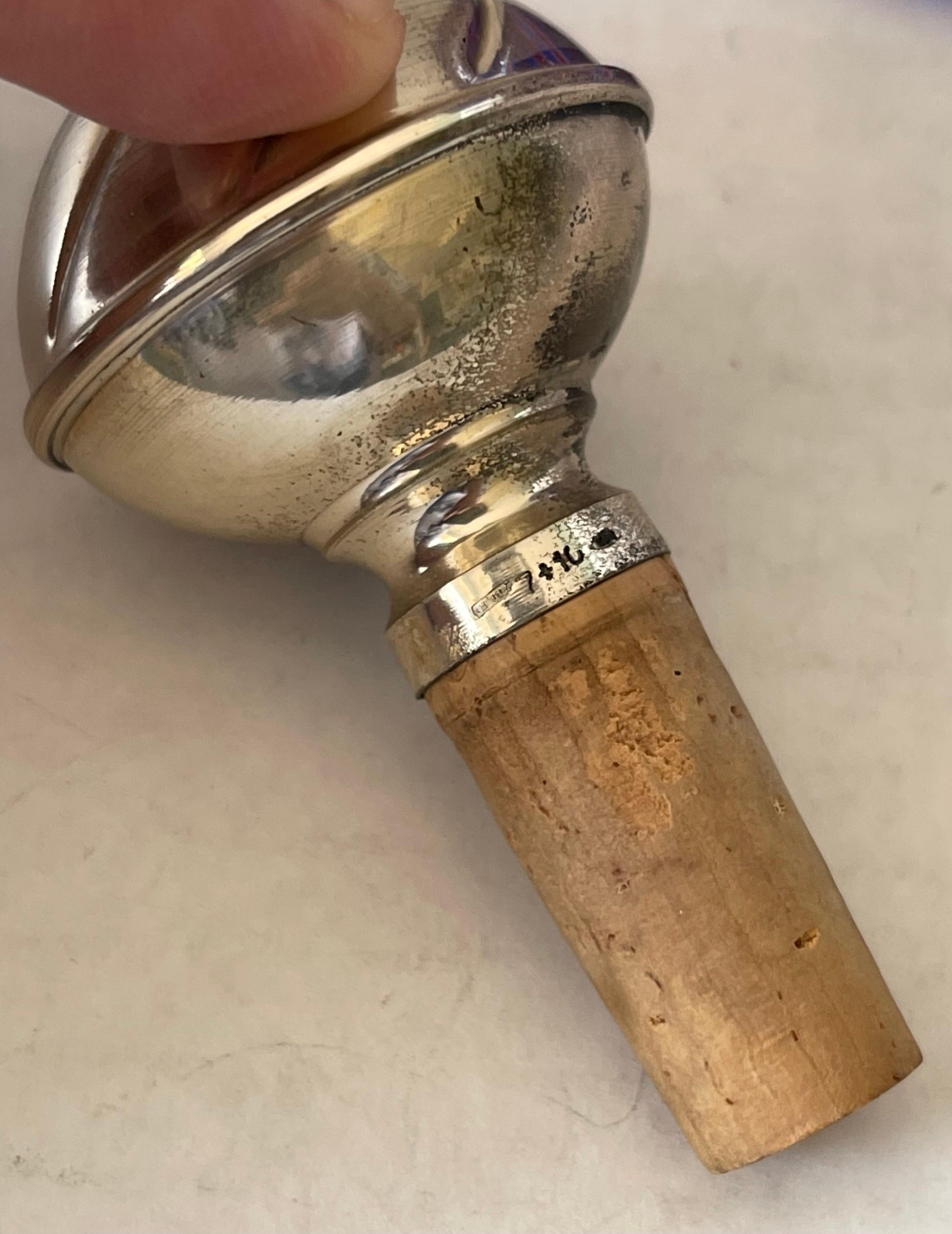 Argento 925 Bottiglia di profumo in vetro di Murano con coperchio in argento in vendita