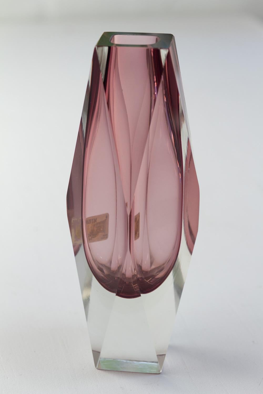 Vaso in vetro di Murano Glass Sommerso sfaccettato e spesso, anni '70. in vendita 6