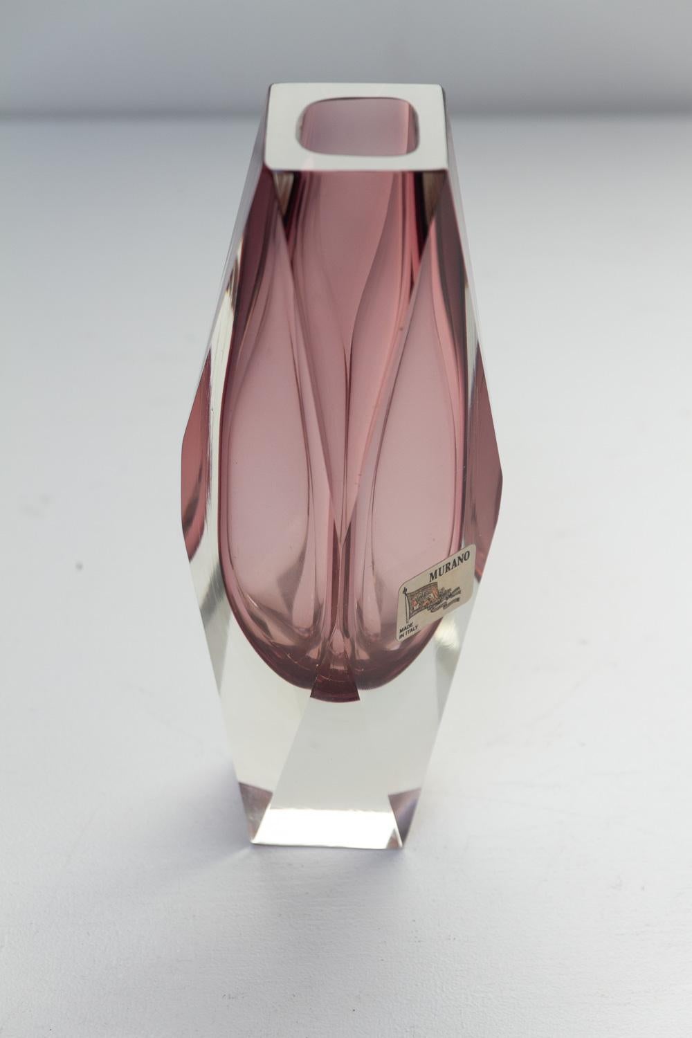 Vaso in vetro di Murano Glass Sommerso sfaccettato e spesso, anni '70. in vendita 7