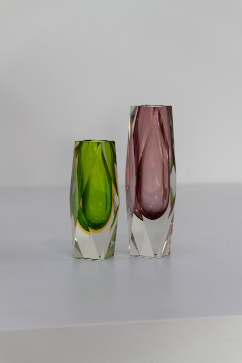 Italienische Murano Glass Sommerso Vasen mit dicken Facetten, 1970er Jahre. Satz von 2. im Angebot 10