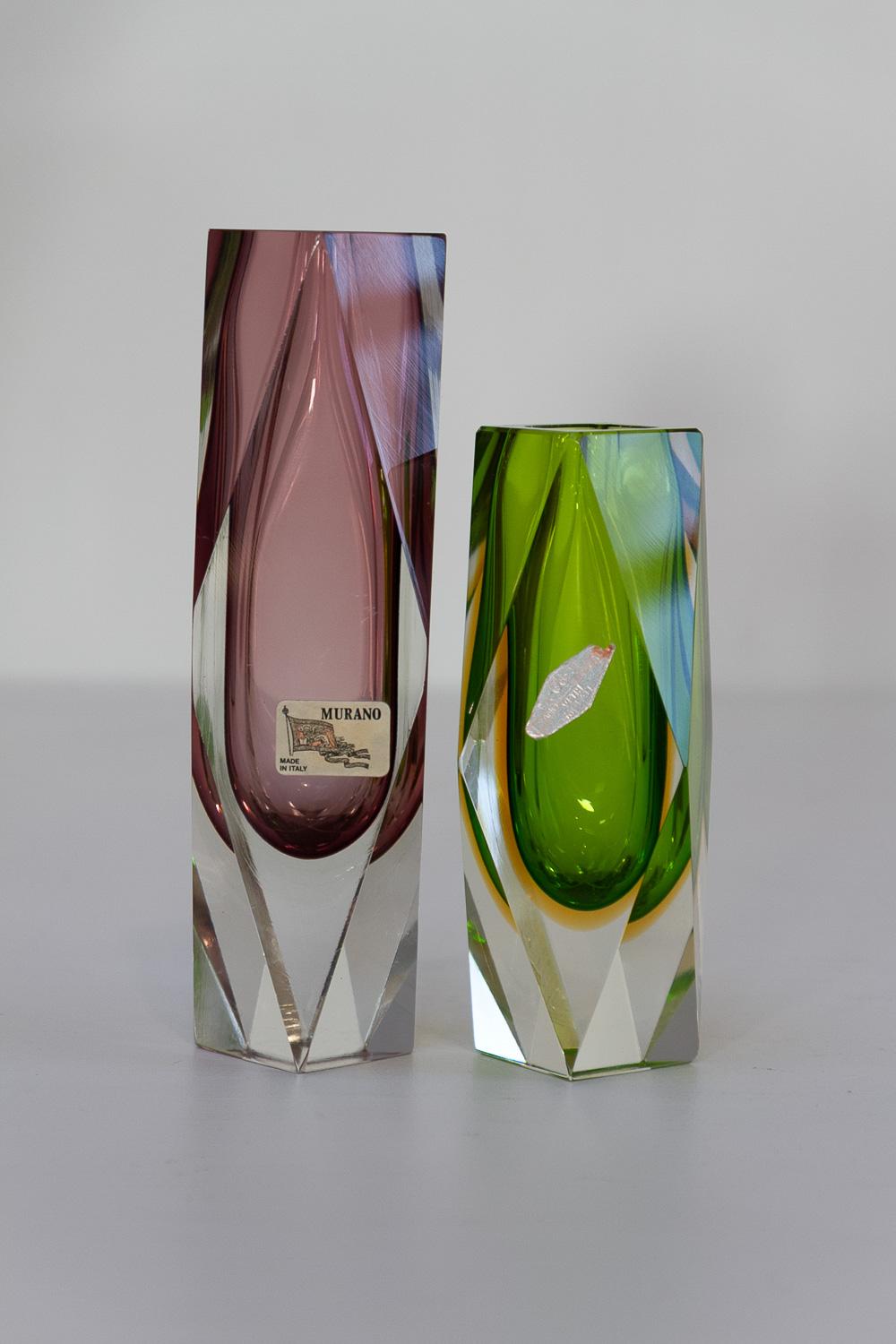 Italienische Murano Glass Sommerso Vasen mit dicken Facetten, 1970er Jahre. Satz von 2. im Zustand „Gut“ im Angebot in Asaa, DK