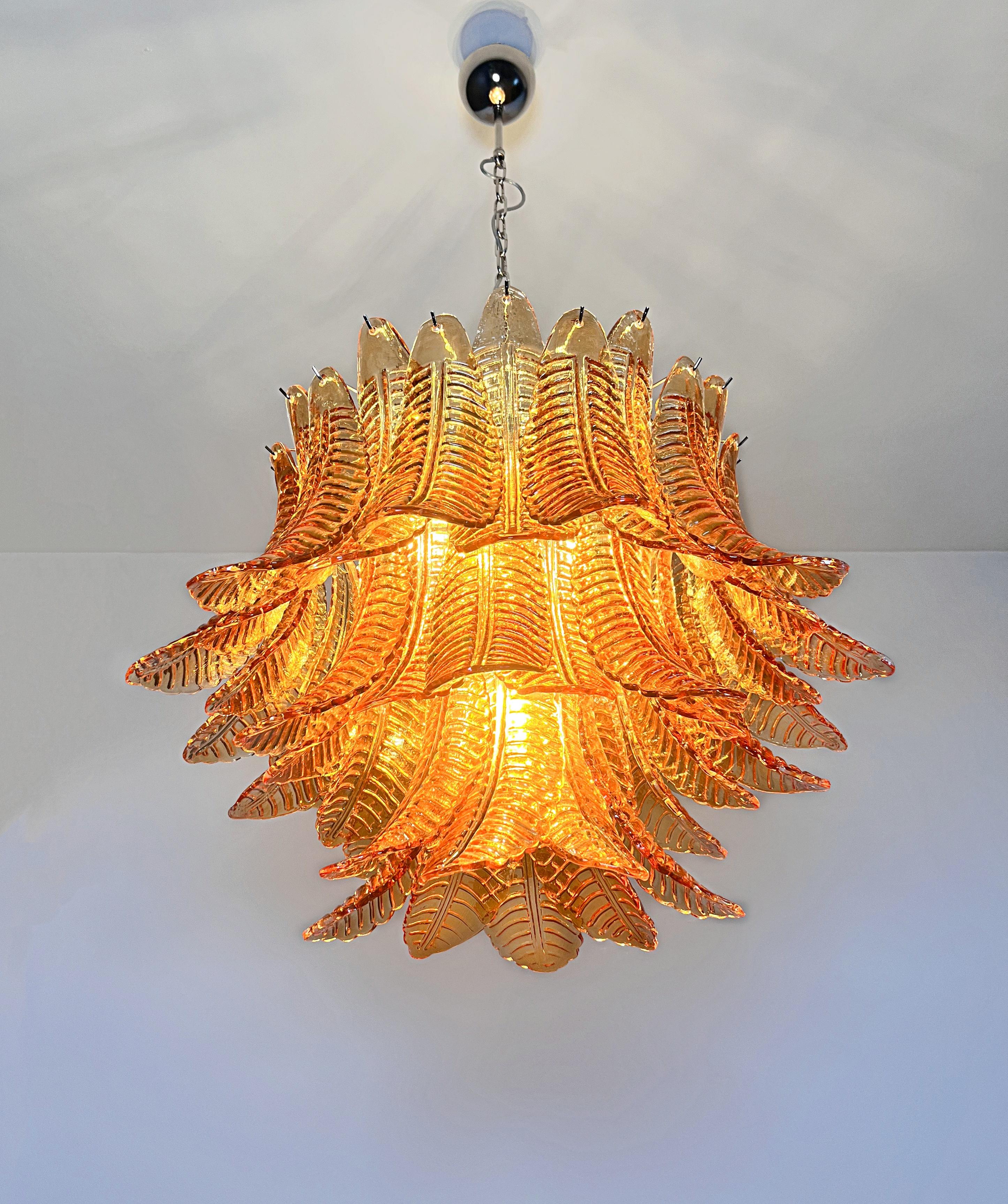 Lustre en verre de Murano à trois niveaux 48 AMBER Felci en vente 8