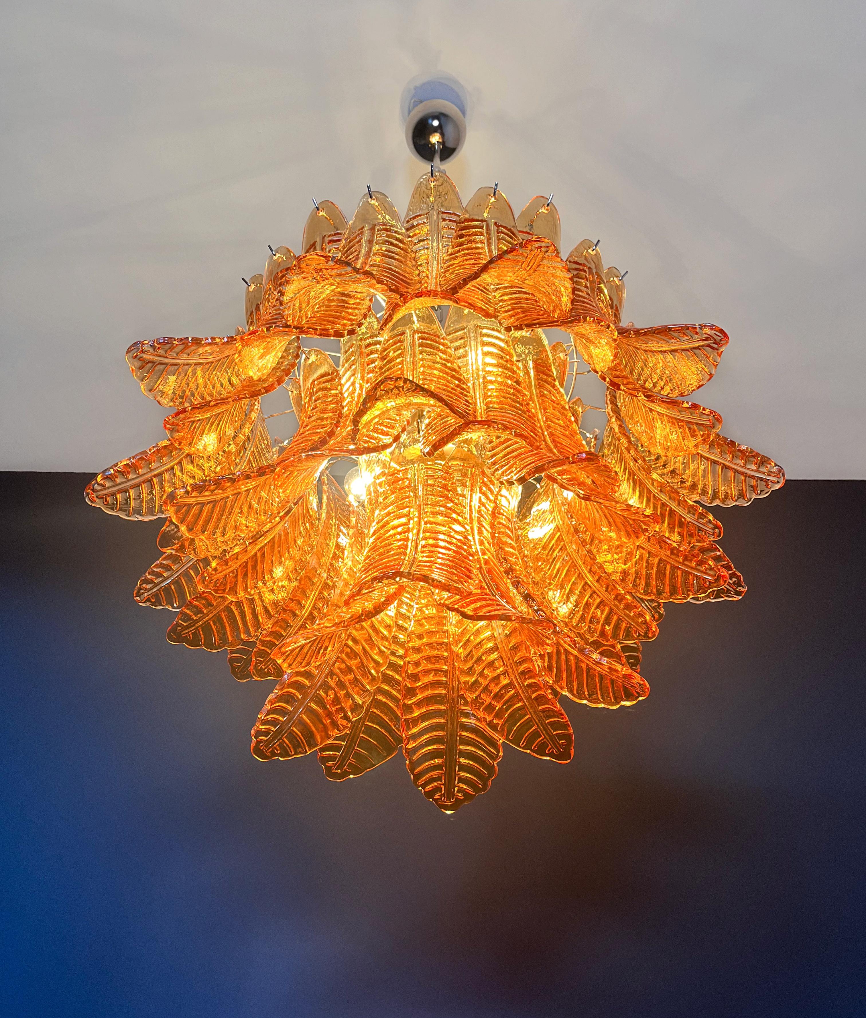 Lustre en verre de Murano à trois niveaux 48 AMBER Felci en vente 11