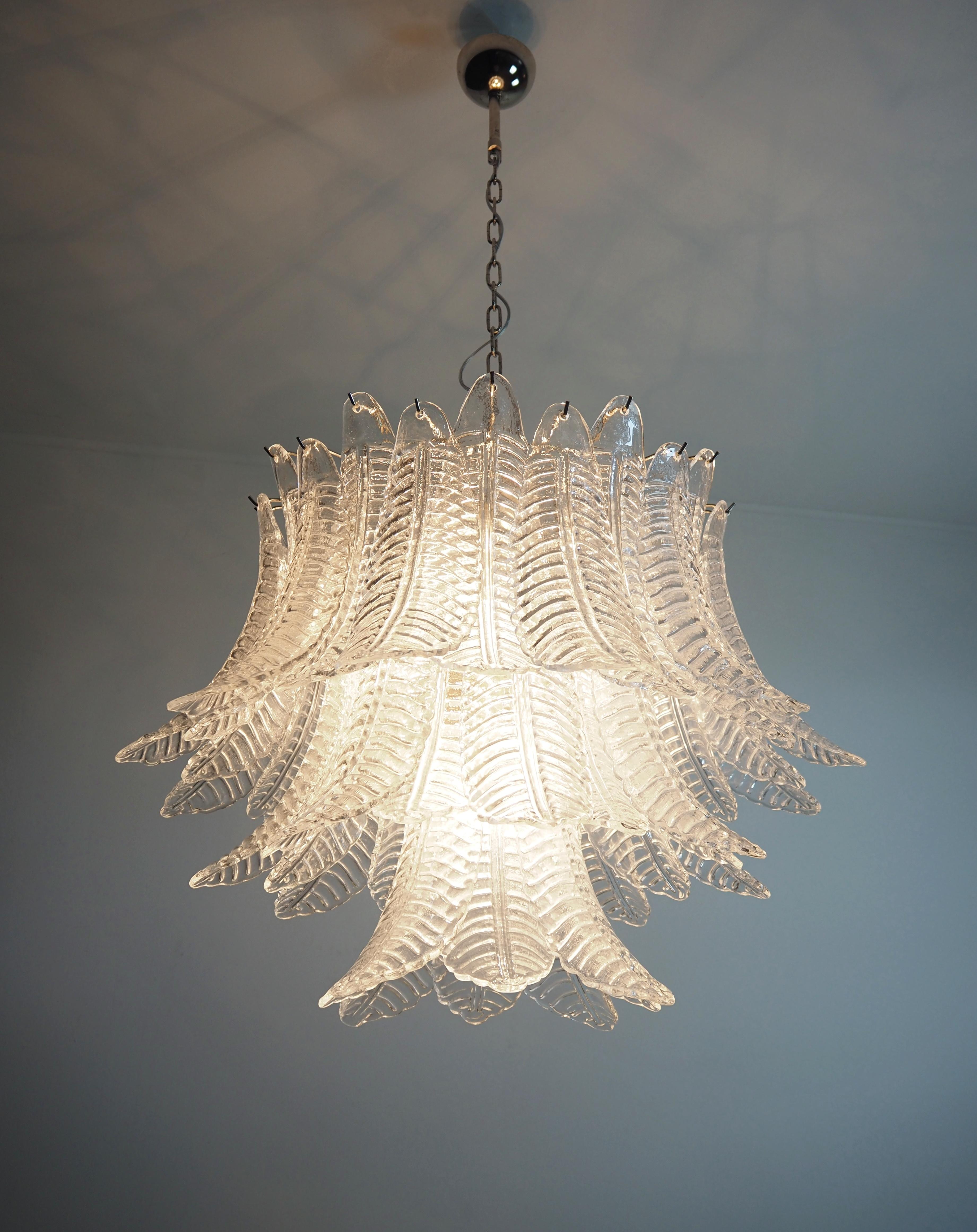 Italian Murano three-Tier  48 transparent Ferns Glass chandelier For Sale 4