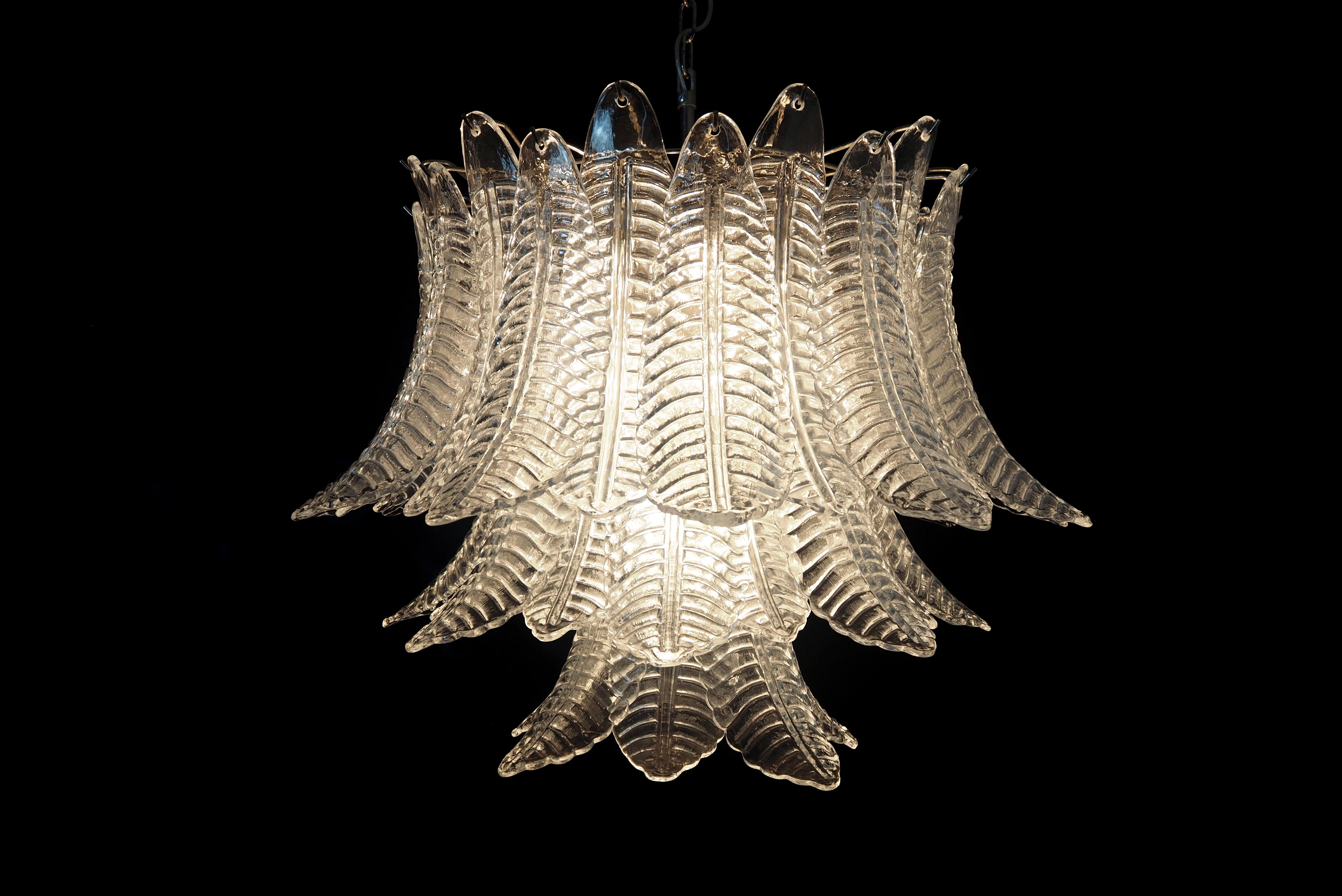 Italian Murano three-Tier  48 transparent Ferns Glass chandelier For Sale 2