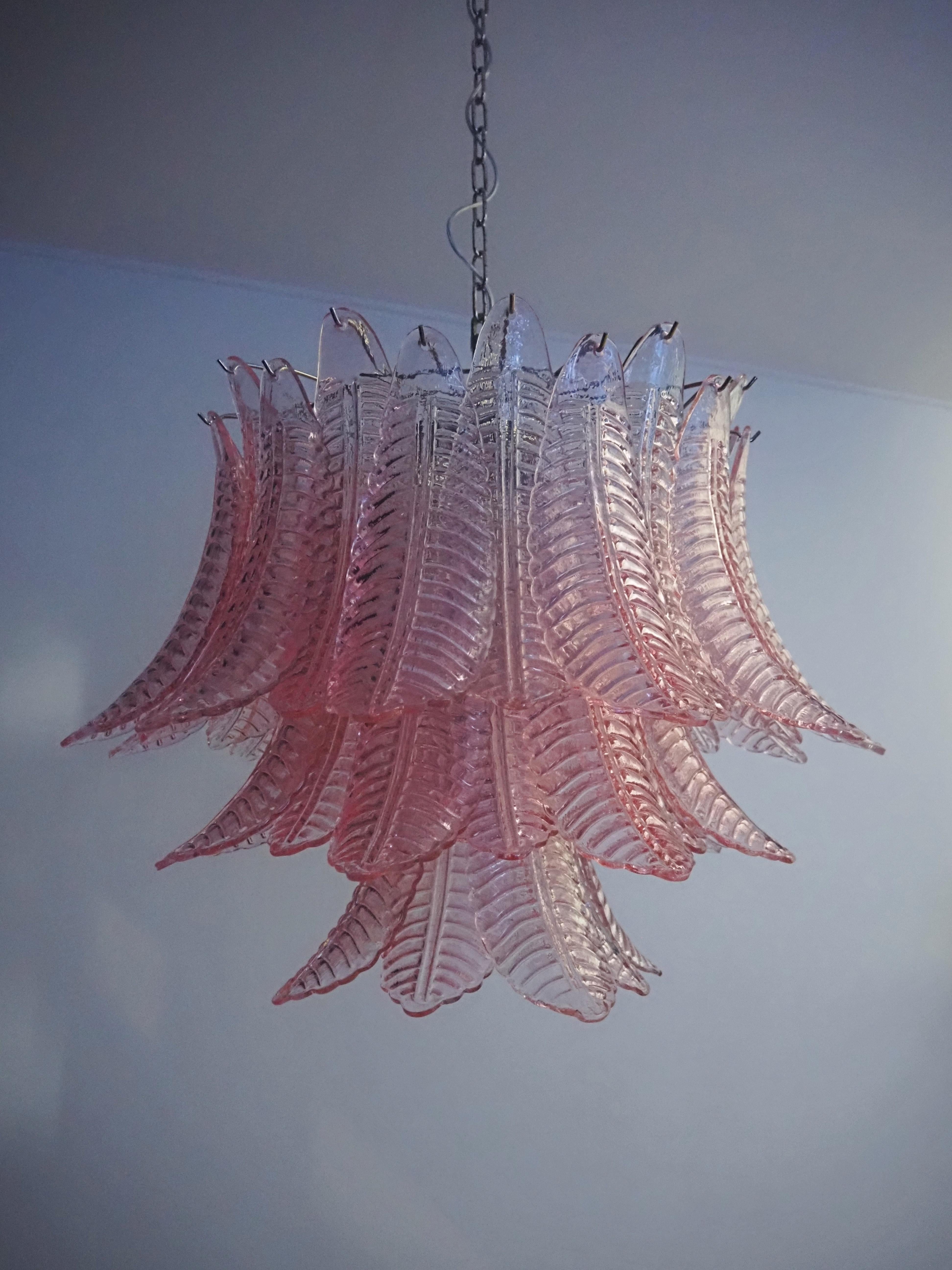 Italian Murano Three-Tier Pink Felci Glass Chandelier For Sale 10