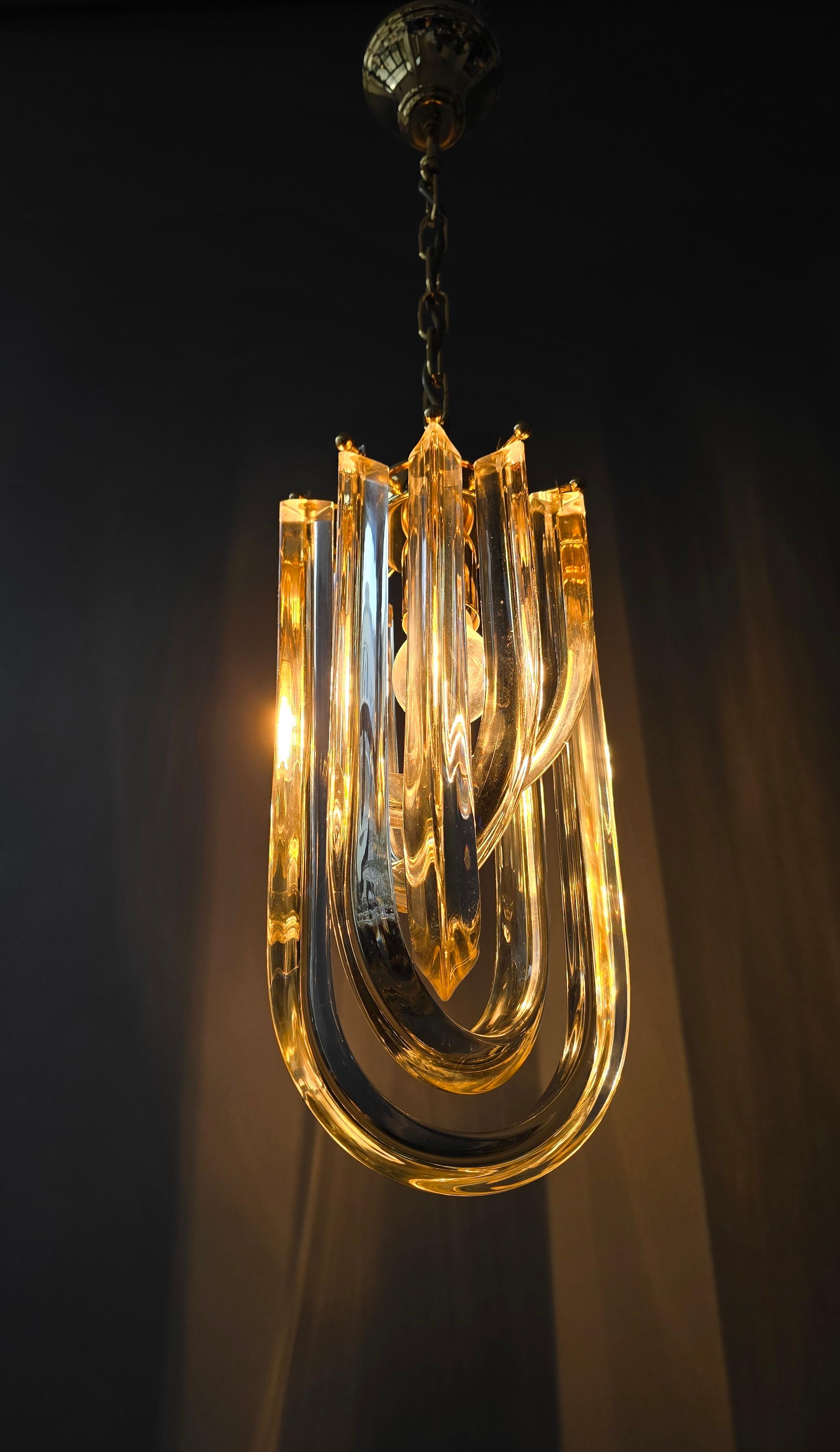 Ciondolo in vetro di Murano a forma di U in stile Venini, anni '70 in vendita 4