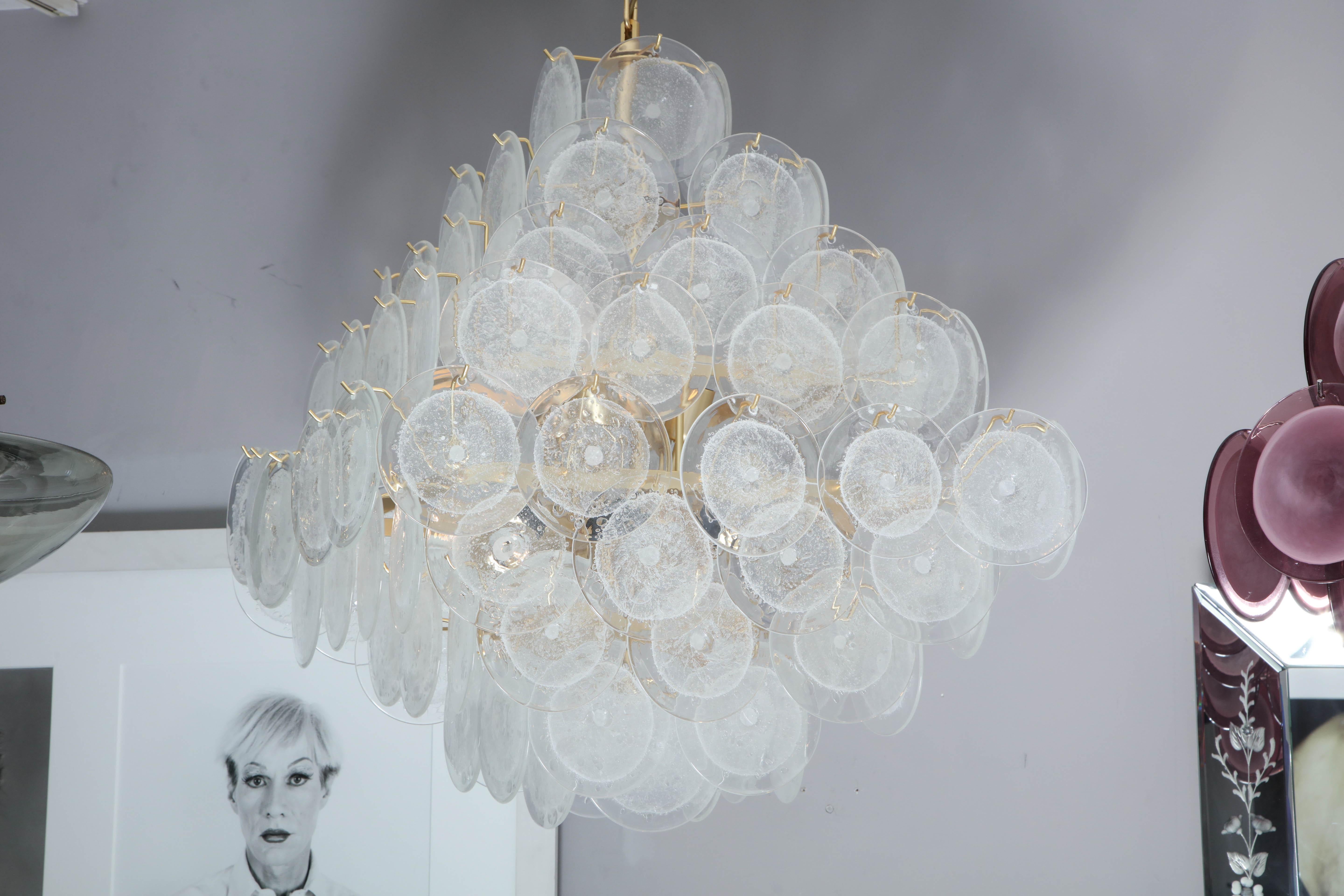 Mid-Century Modern Large Pagoda-Style Pulegoso Glass Disc Chandelier For Sale