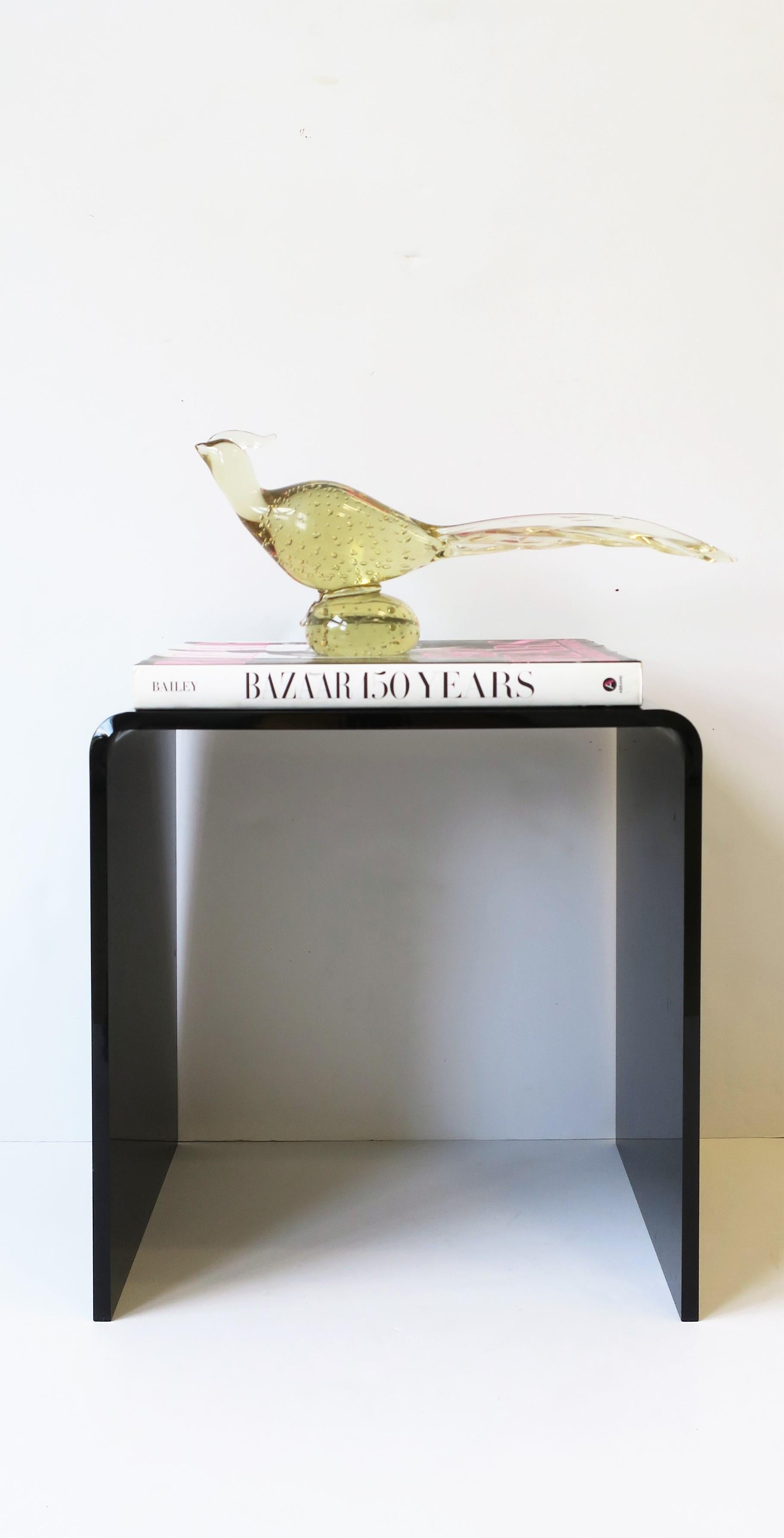 Italienische Fasanenvogel-Skulptur aus hellgelbem Murano-Kunstglas nach Seguso, 60er Jahre (Moderne der Mitte des Jahrhunderts) im Angebot