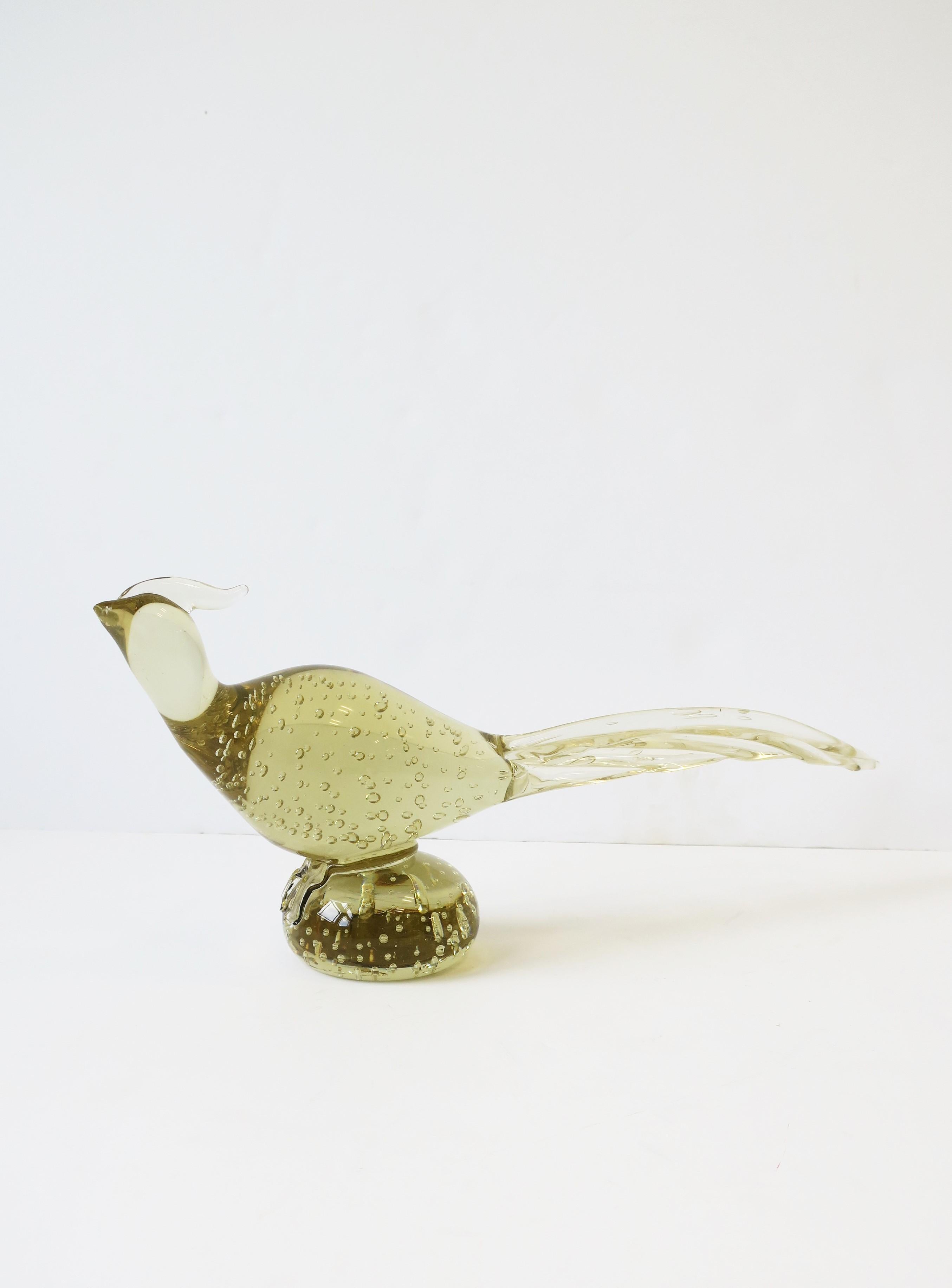 Italienische Fasanenvogel-Skulptur aus hellgelbem Murano-Kunstglas nach Seguso, 60er Jahre (20. Jahrhundert) im Angebot