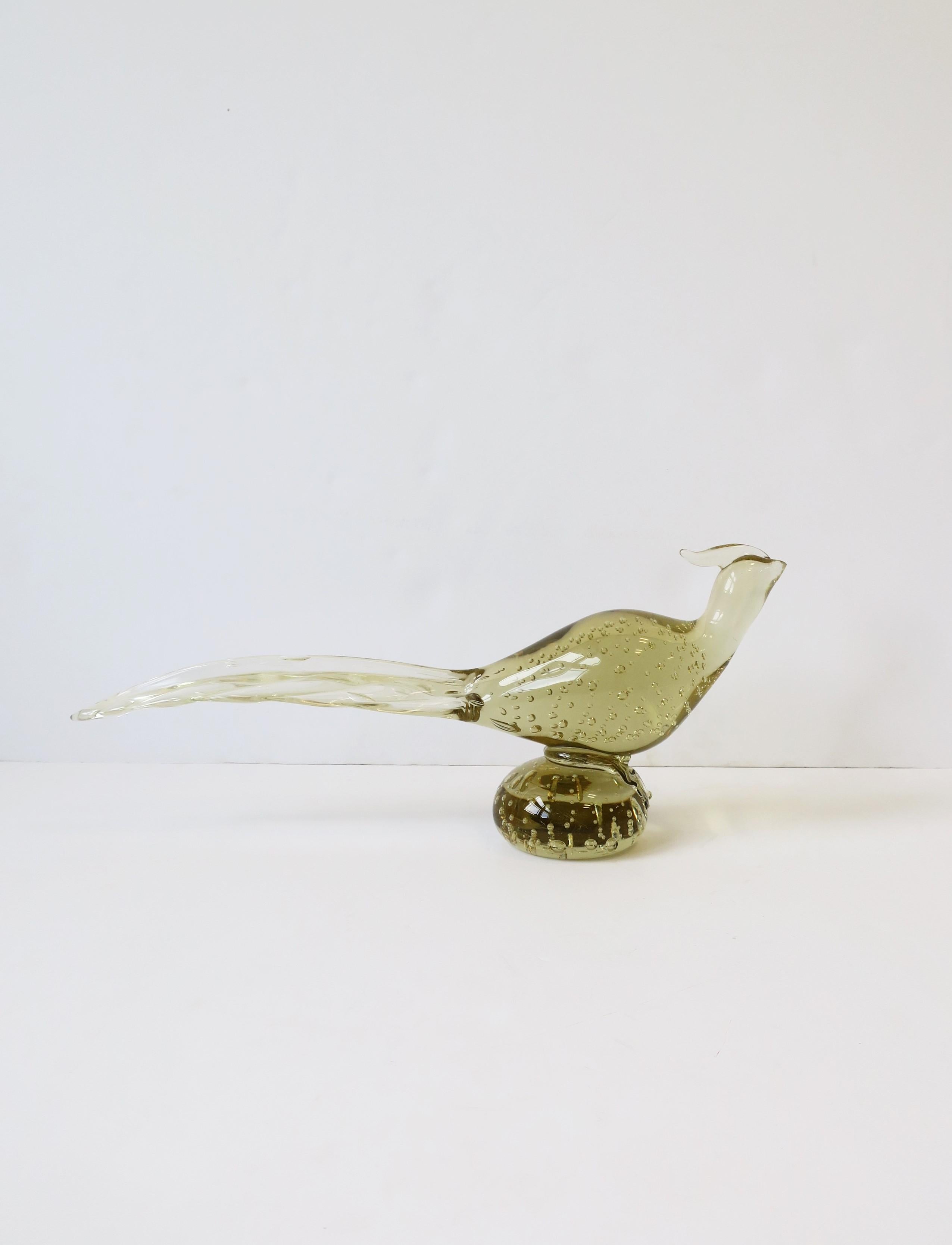 Italian Murano Light Yellow Art Glass Pheasant Bird Sculpture After Seguso, 60s In Good Condition For Sale In New York, NY