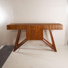 Italian Museum Console from the 1950s, School of Turin, Carlo Mollino