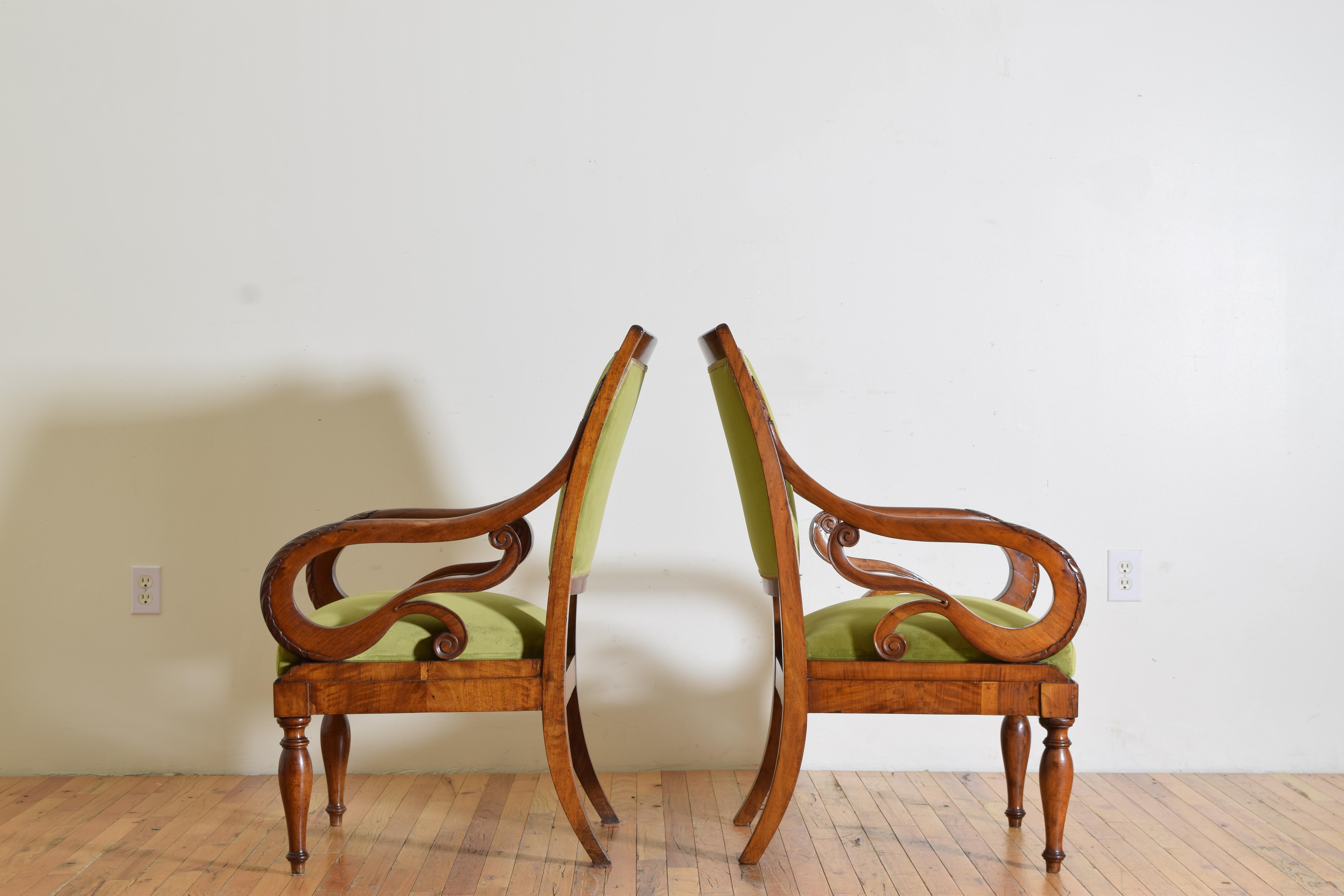 Mid-19th Century Italian, Naples, Neoclassic Period Pair of Carved Fruitwood Poltrone, ca. 1835 For Sale