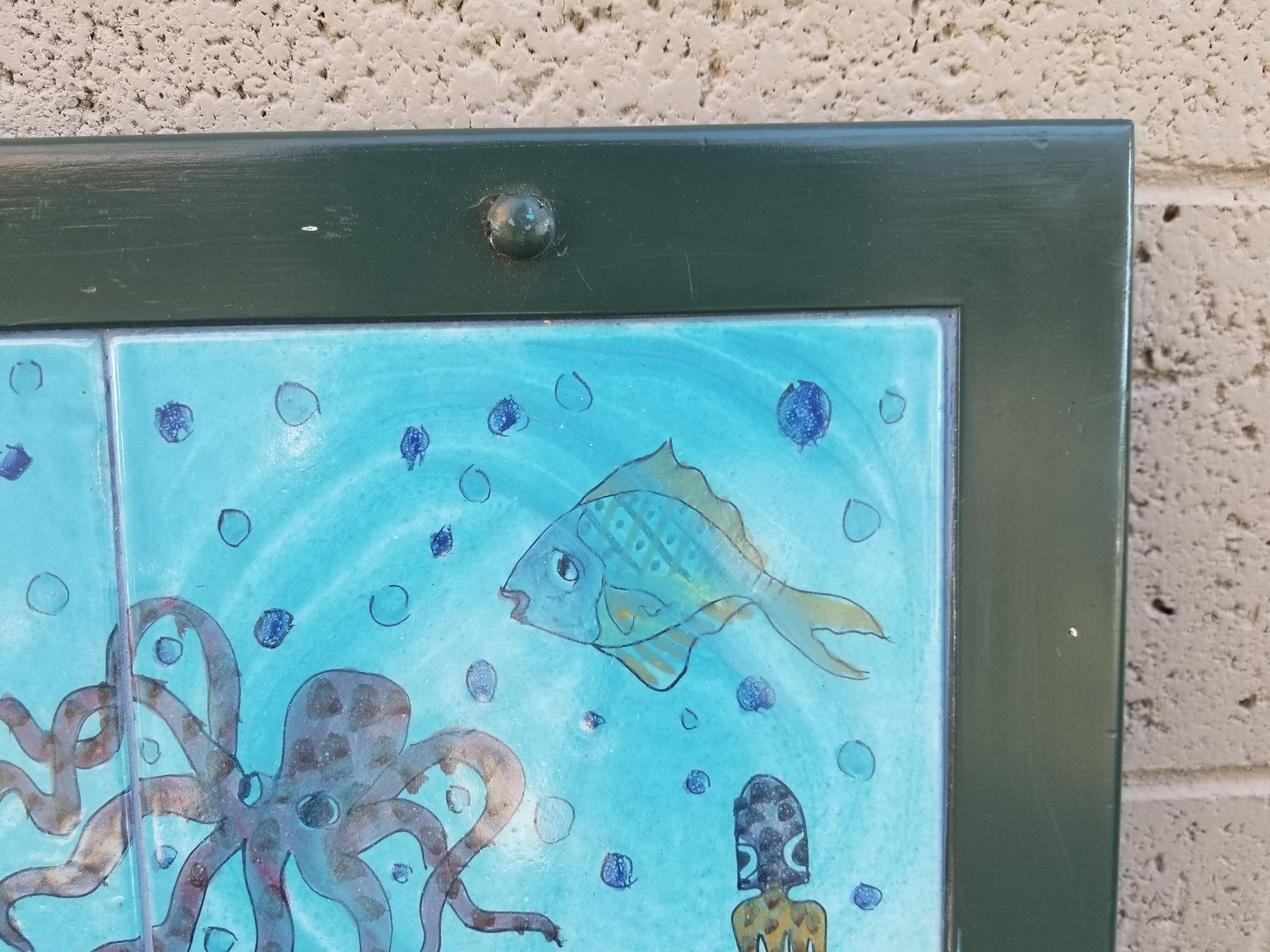 Italienische nautische Kachel-Wandtafel / Kunst „Fish Tank“ (Keramik) im Angebot