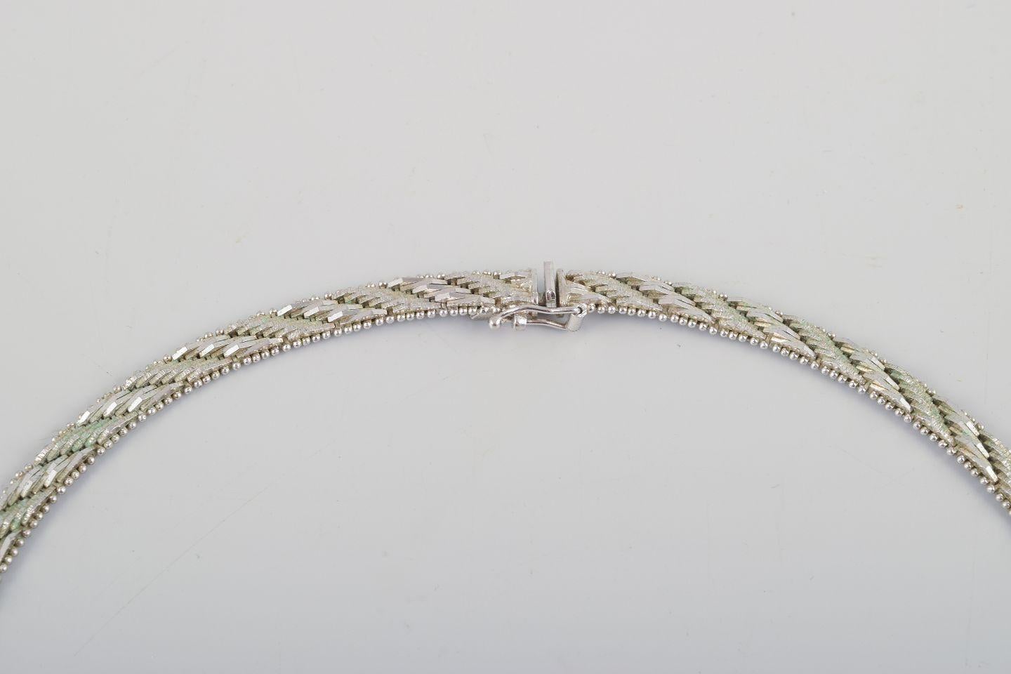 Collana italiana in argento sterling. Design modernista. Circa anni '70. in vendita 1