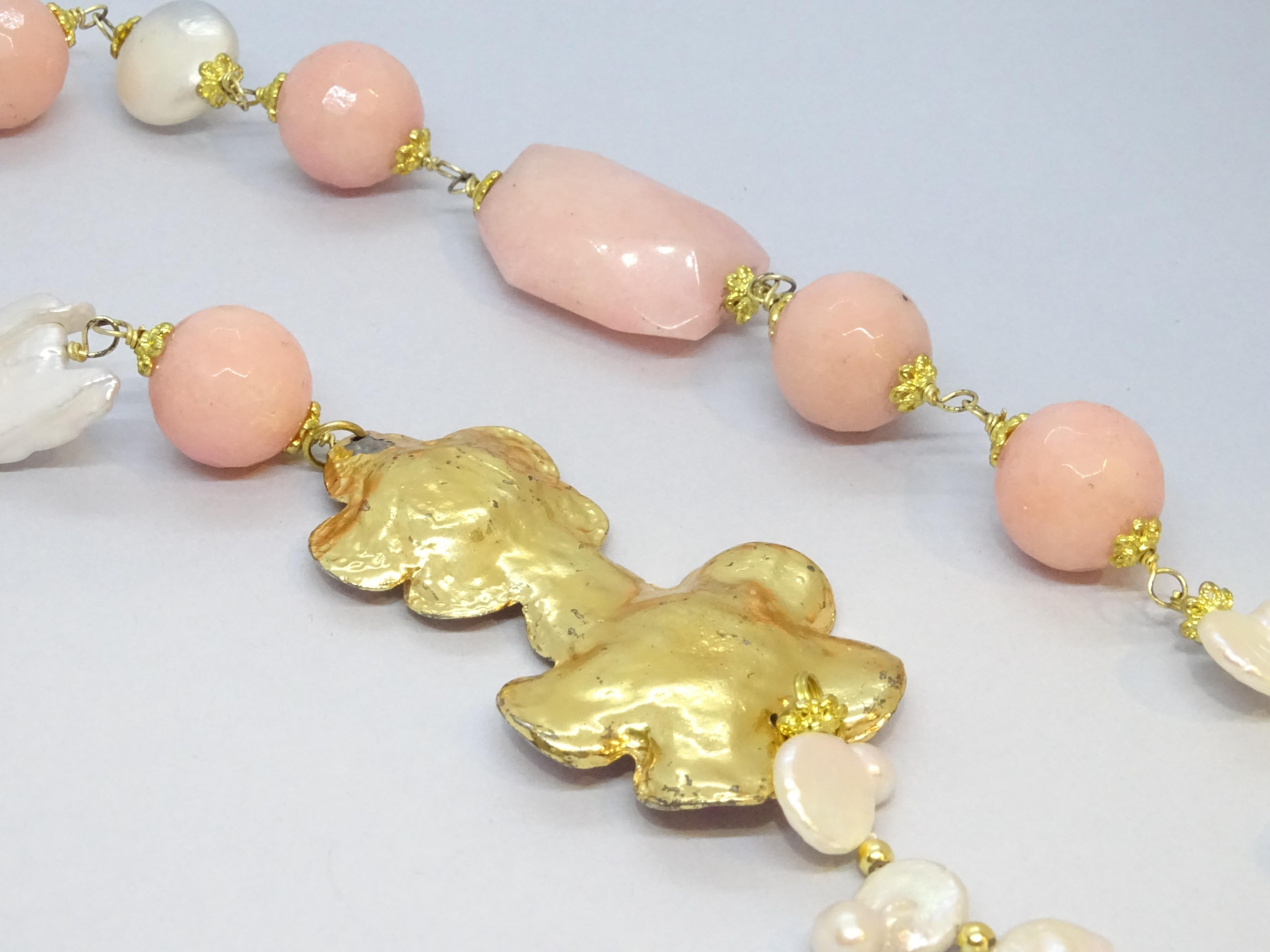 Collier italien avec perles baroques, quartz rose et émail en vente 8