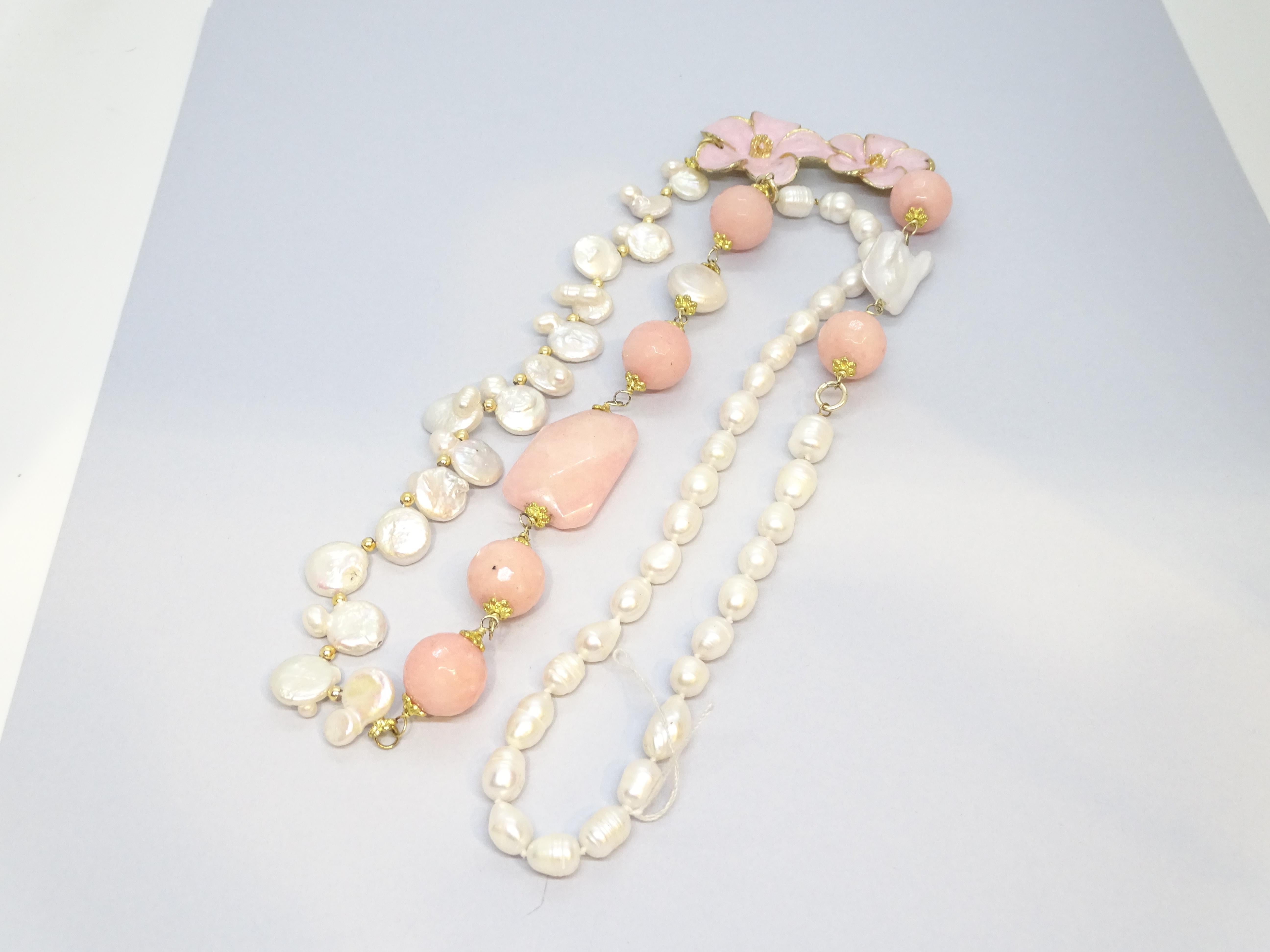 Italian necklace with baroque pearls, rose quartz and enamel For Sale 2