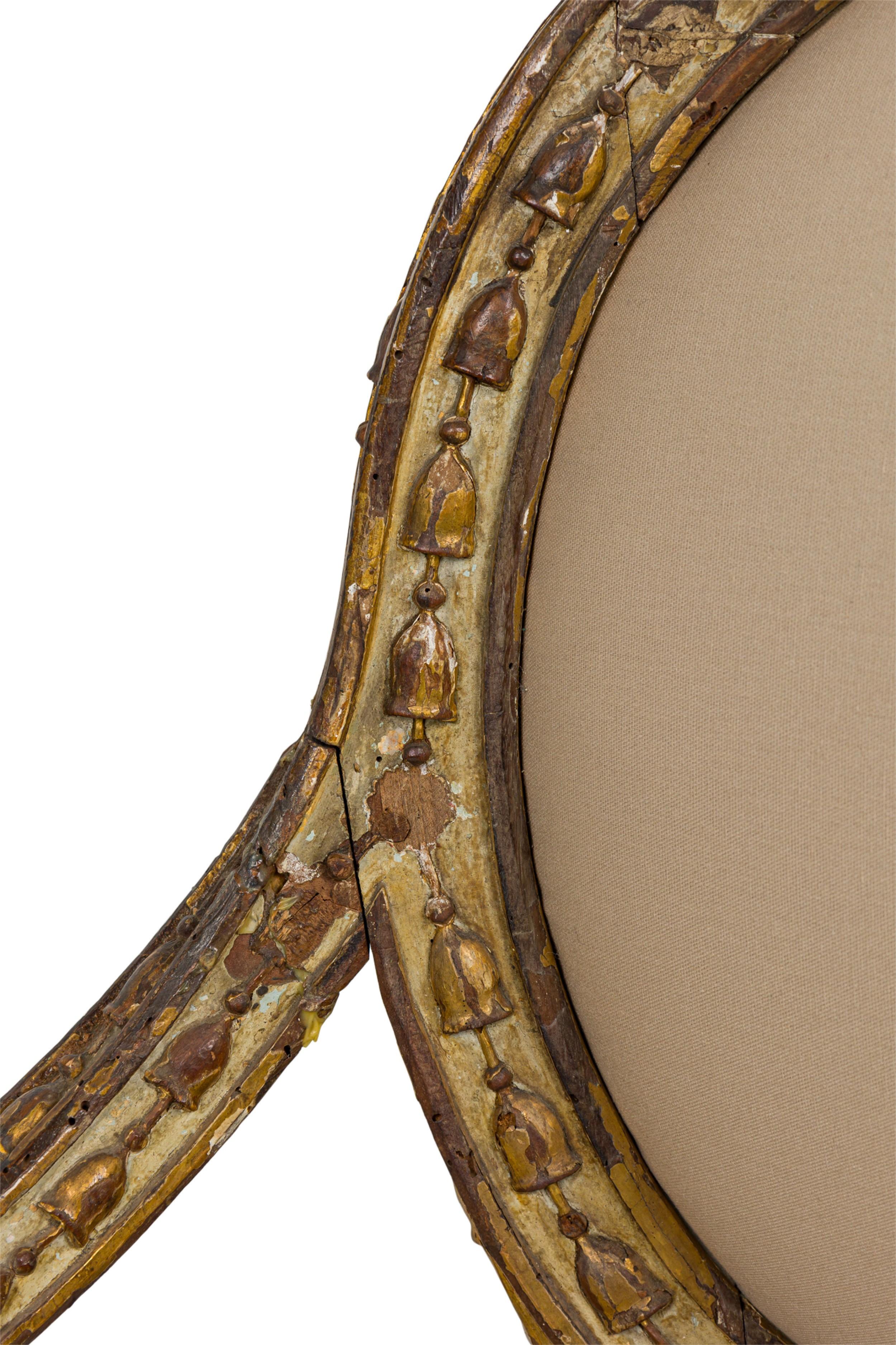 Legno Poltrona neo-classica italiana dorata e dipinta