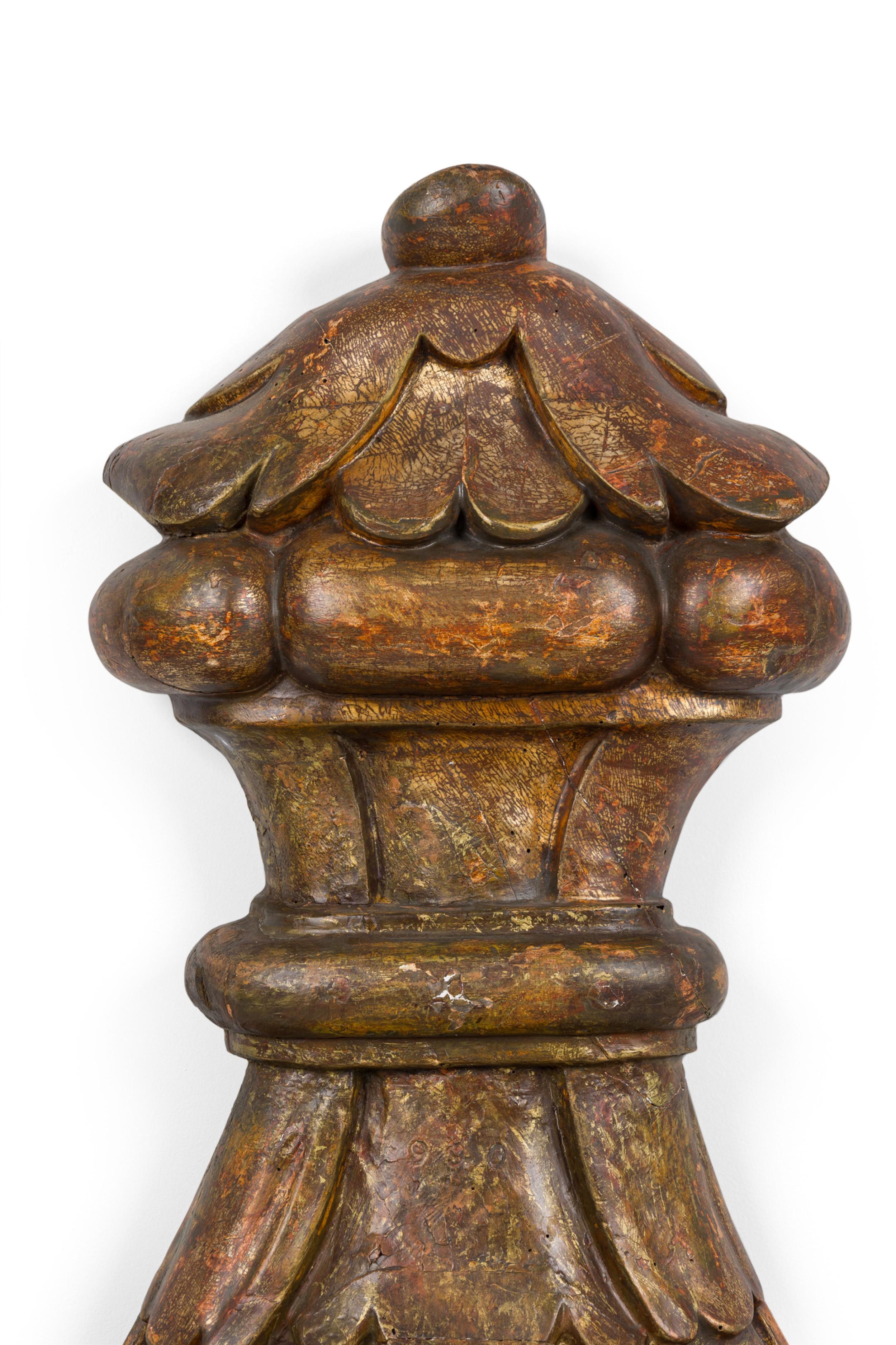 Italian Neo-Classic Large Giltwood Urn Wall Plaque In Good Condition In Queens, NY