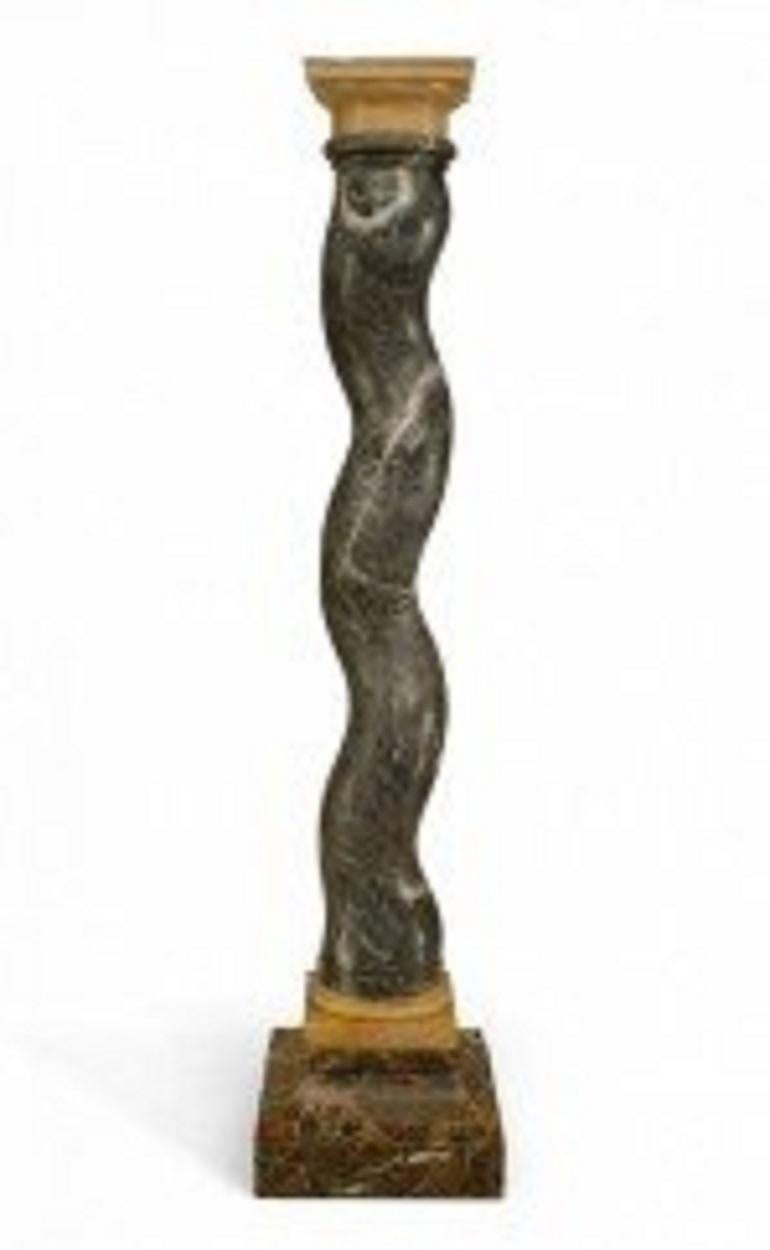 Italienische Marmorsäule im Neoklassizismus (Handgefertigt) im Angebot