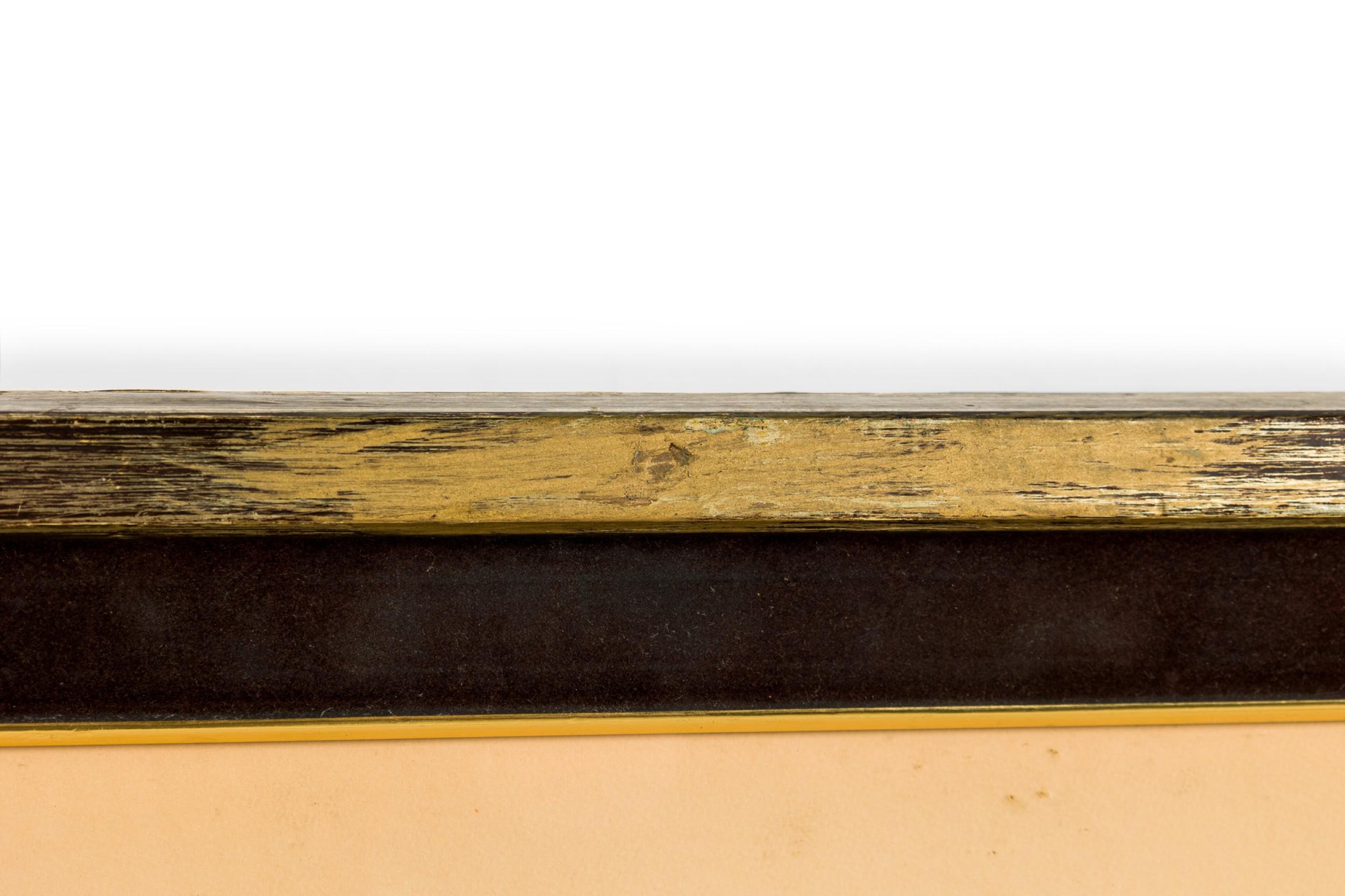 Legno Stampa italiana neoclassica di 3 urne in vendita
