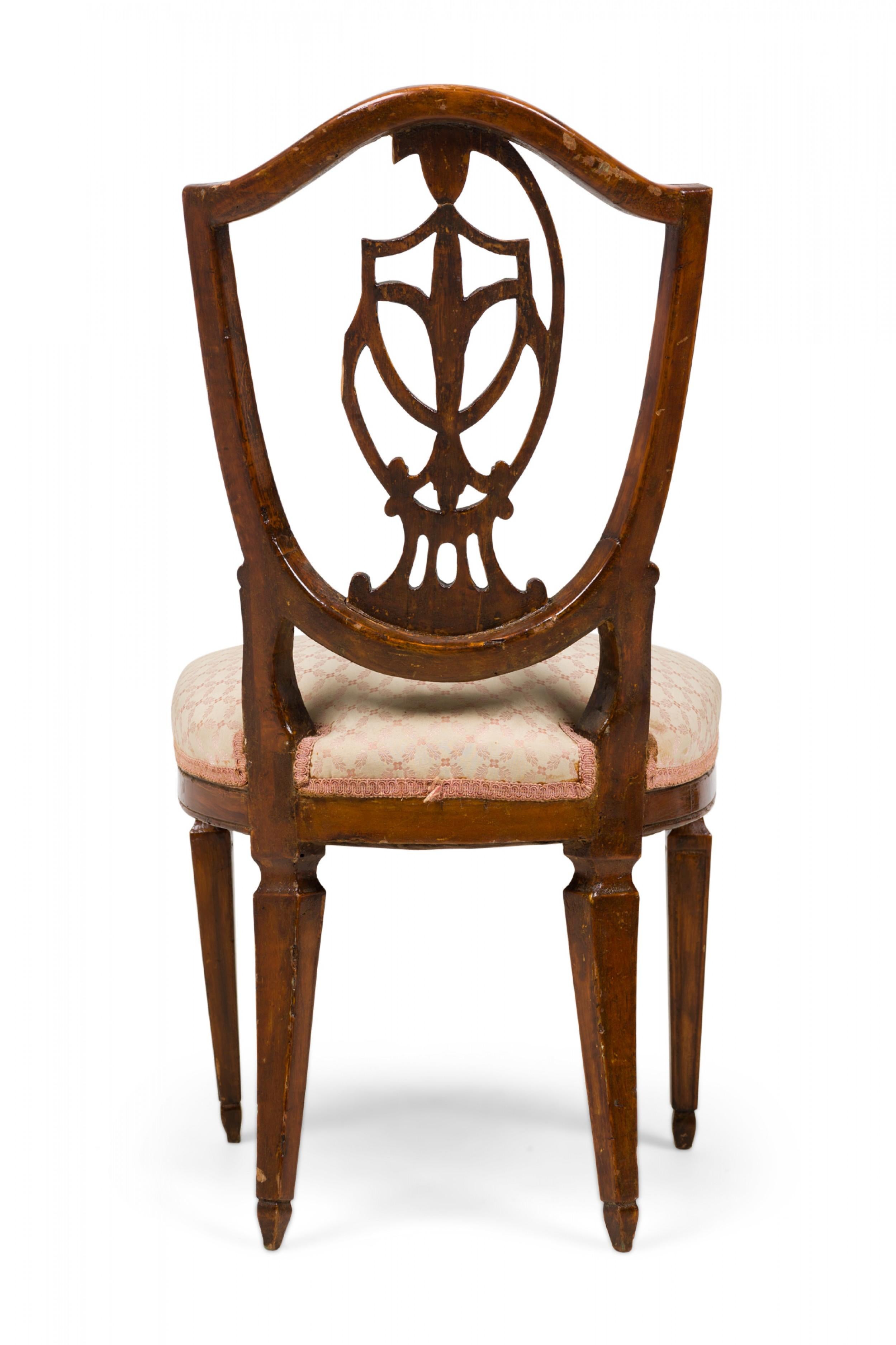 Italian Neoclassic Shield Back Dining/Side Chair W/ Floral Beige Upholstery In Good Condition For Sale In New York, NY