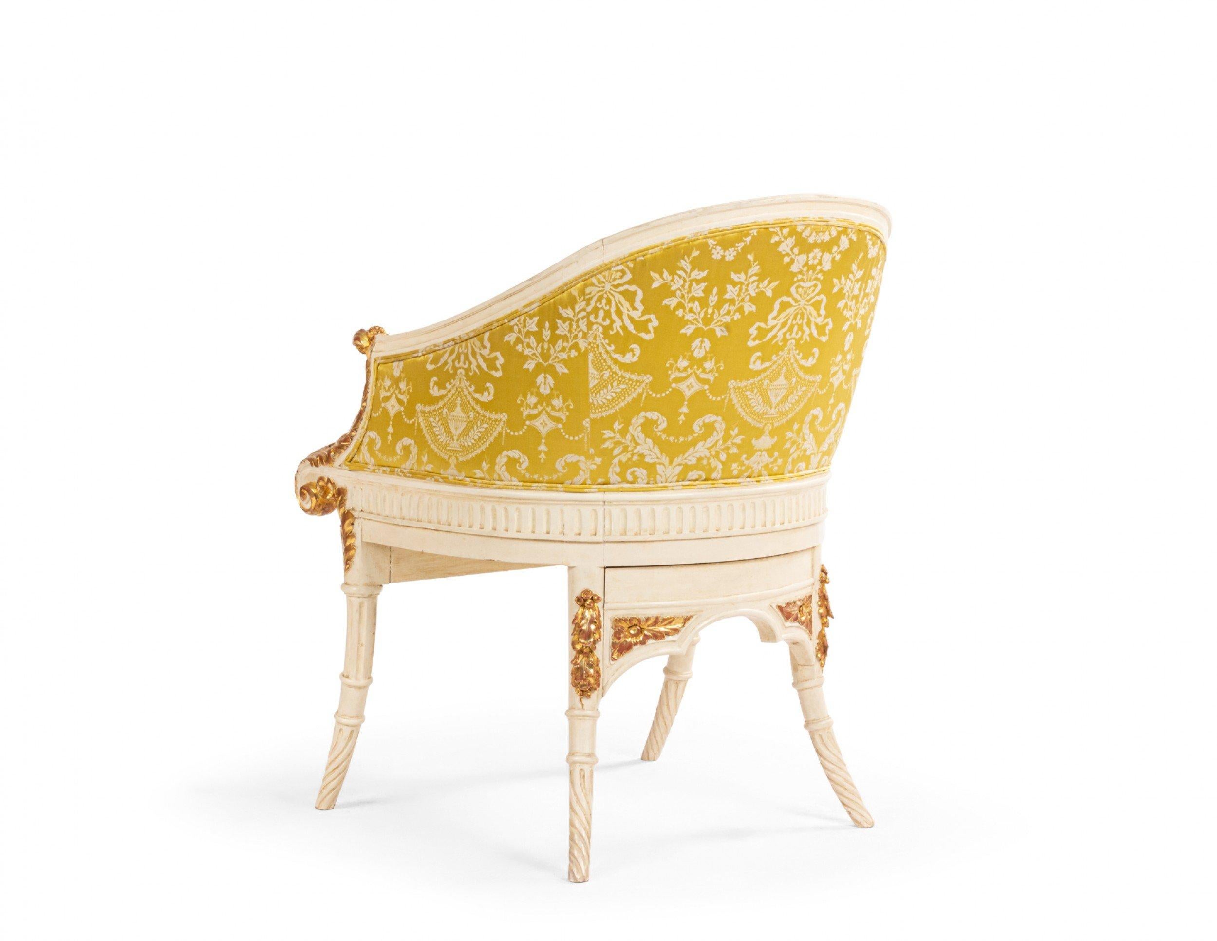 Italian Neo-Classic Style 19th Century White and Gold Arm Chair For Sale 1