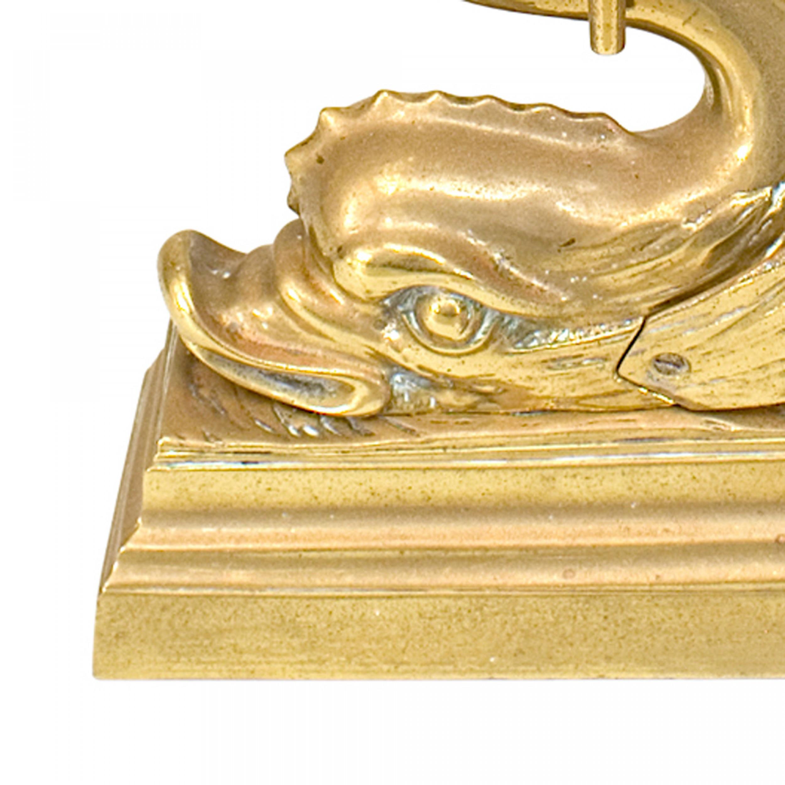 Fait main Butoir de porte italien en forme de Trident doré de style Classic en vente