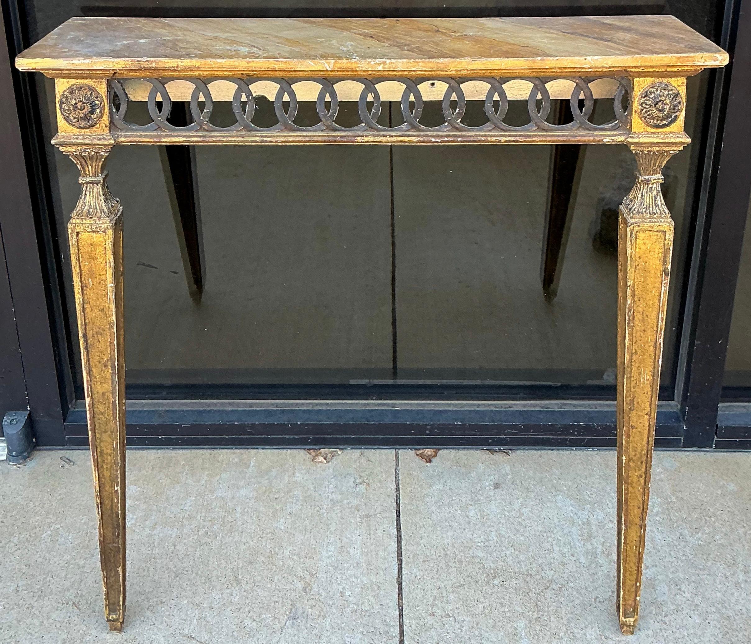 Italienische Neo-Klassik Stil geschnitzt Giltwood Spiegel & Faux Marmor Konsolentisch im Zustand „Gut“ im Angebot in Kennesaw, GA