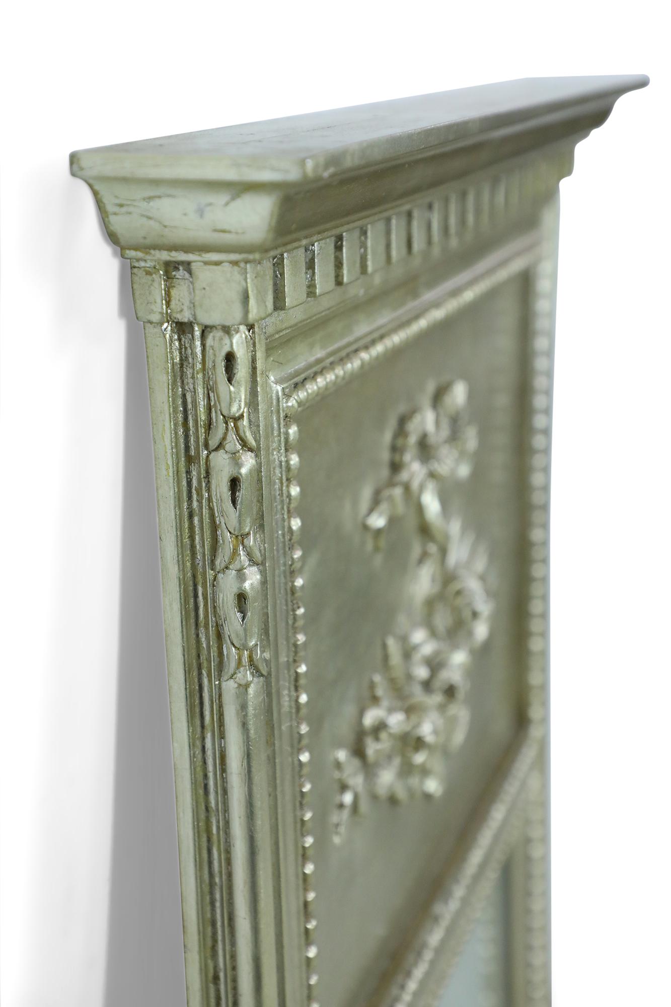 Wood Italian Neo-Classical Style Pier Mirror in Painted Silver For Sale