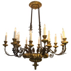 Italian Neoclassic Carved Giltwood and Iron 18-Light Chandelier