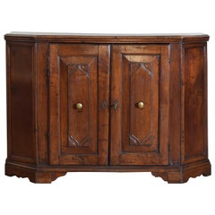 Italian Neoclassic Carved Walnut Scantonata Credenza, Late 18th Century