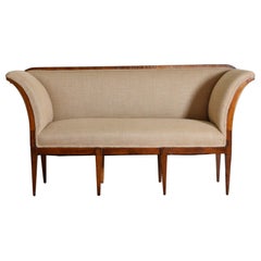 Italian Neoclassic Cherrywood and Upholstered 8-Leg Settee, Early 19th Century