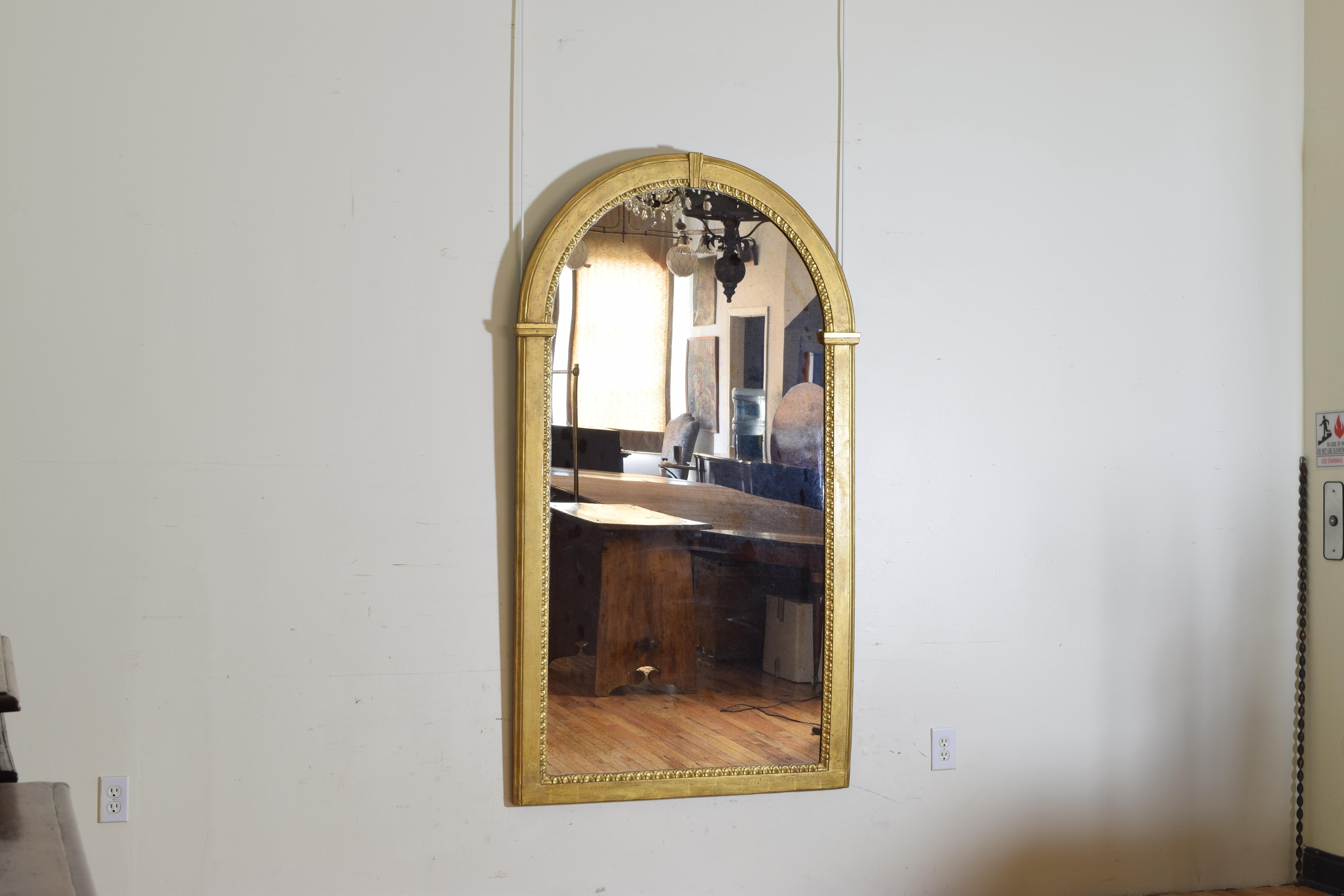 Neoclassical Italian Neoclassic Giltwood Arched Top Wall Mirror, circa 1800