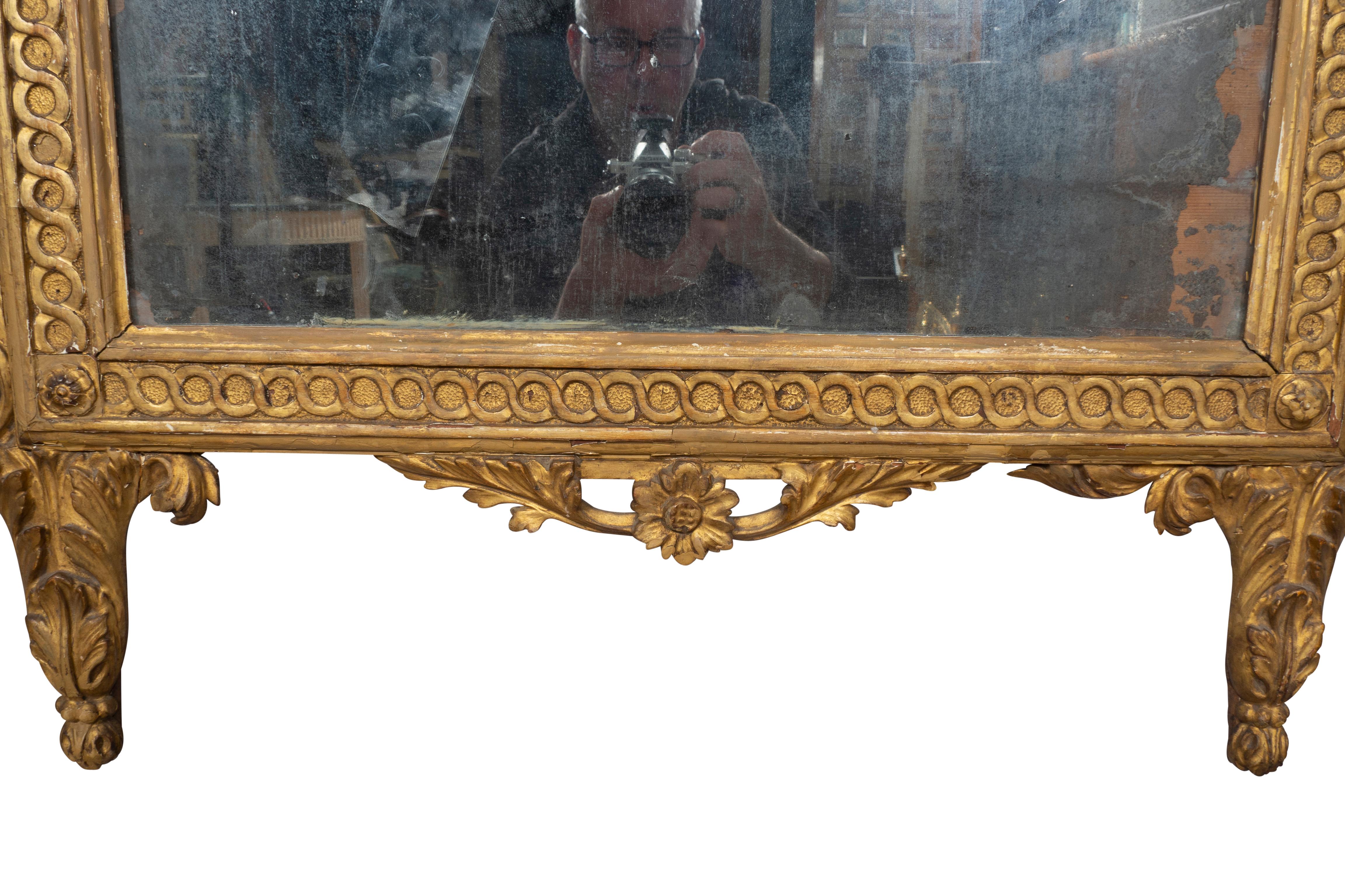 Italienischer neoklassischer Spiegel aus Giltwood im Angebot 9