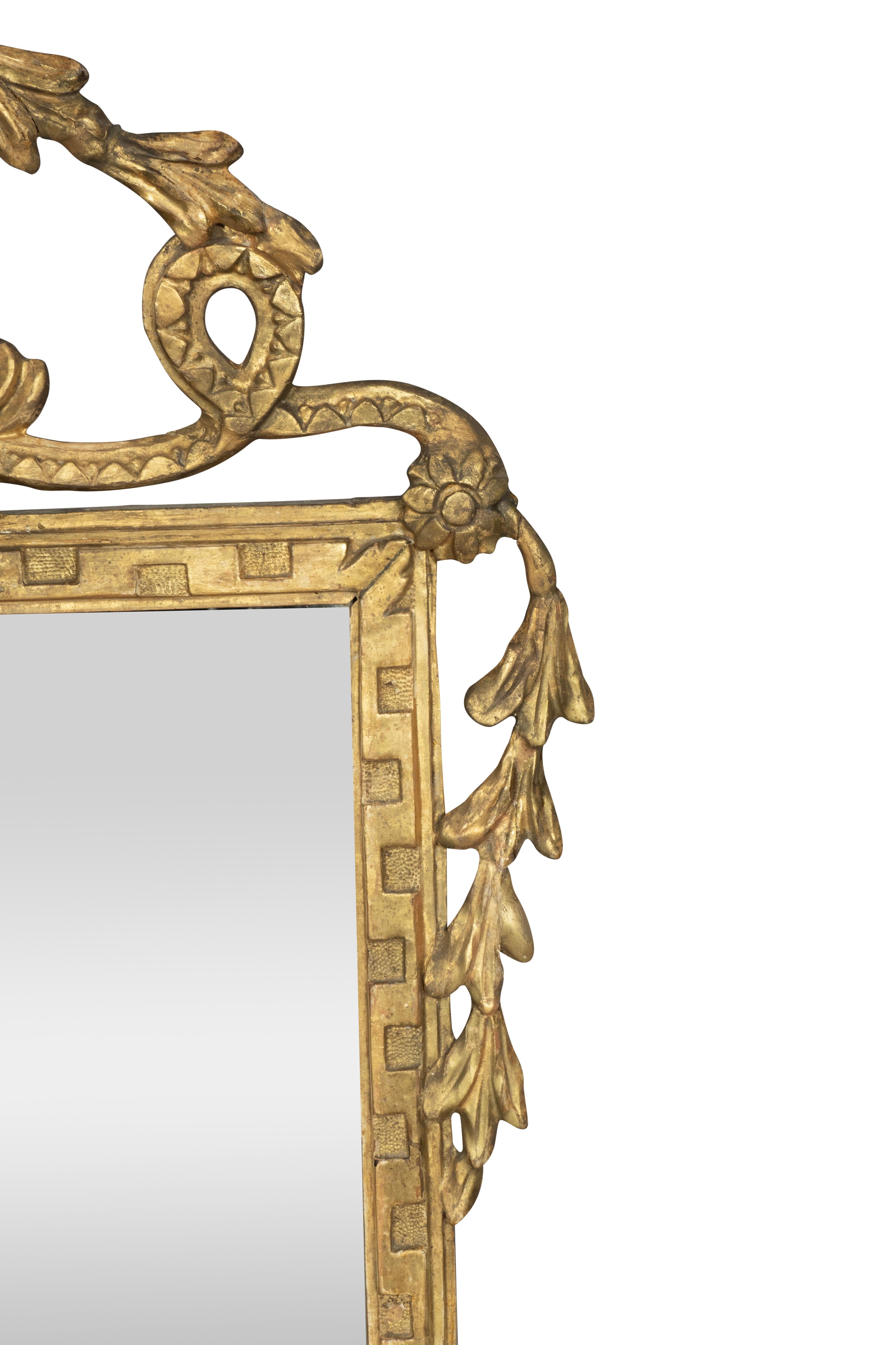 Specchio neoclassico italiano in legno dorato In condizioni buone in vendita a Essex, MA